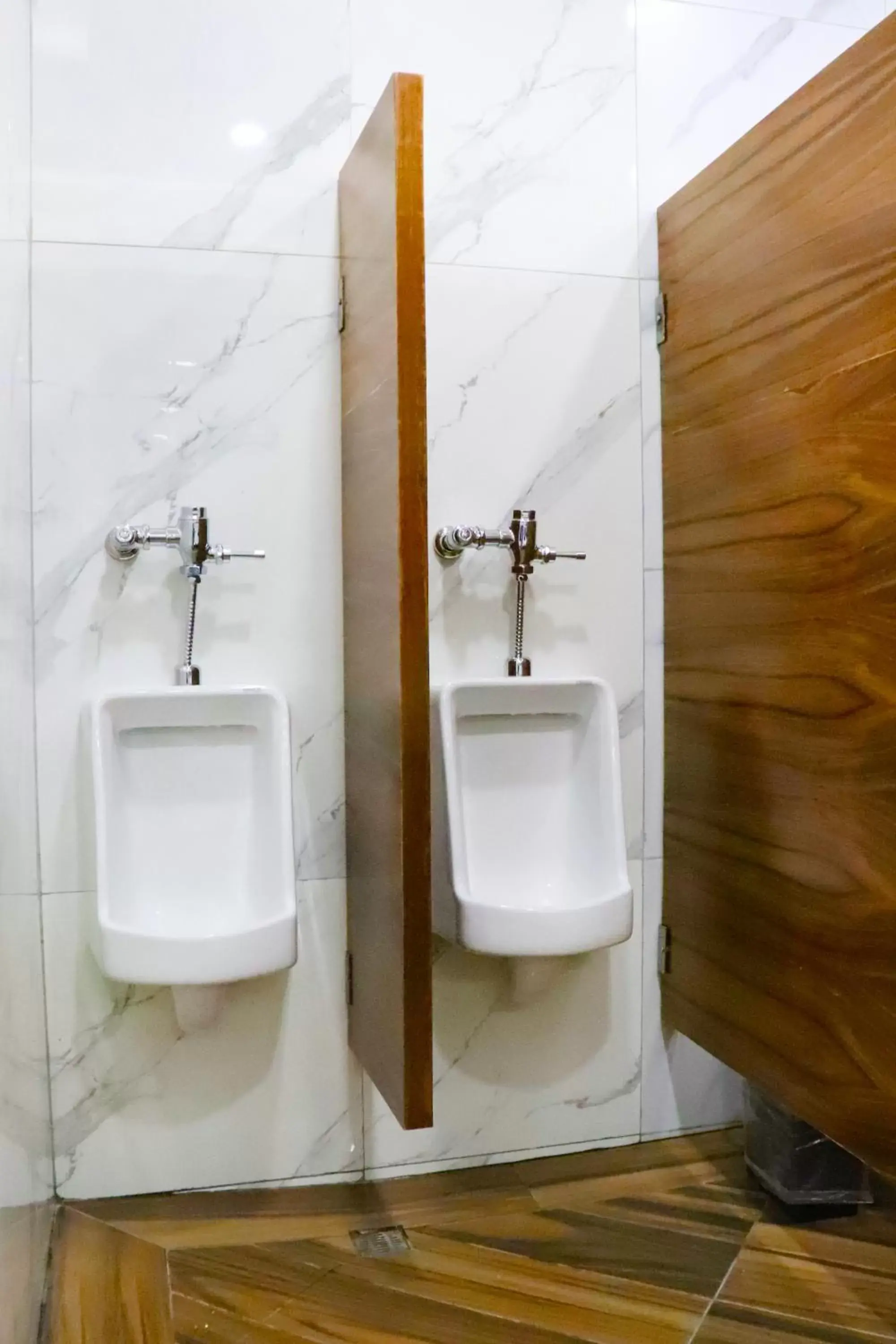 Public Bath, Bathroom in Hotel Bugari Aeropuerto Guadalajara