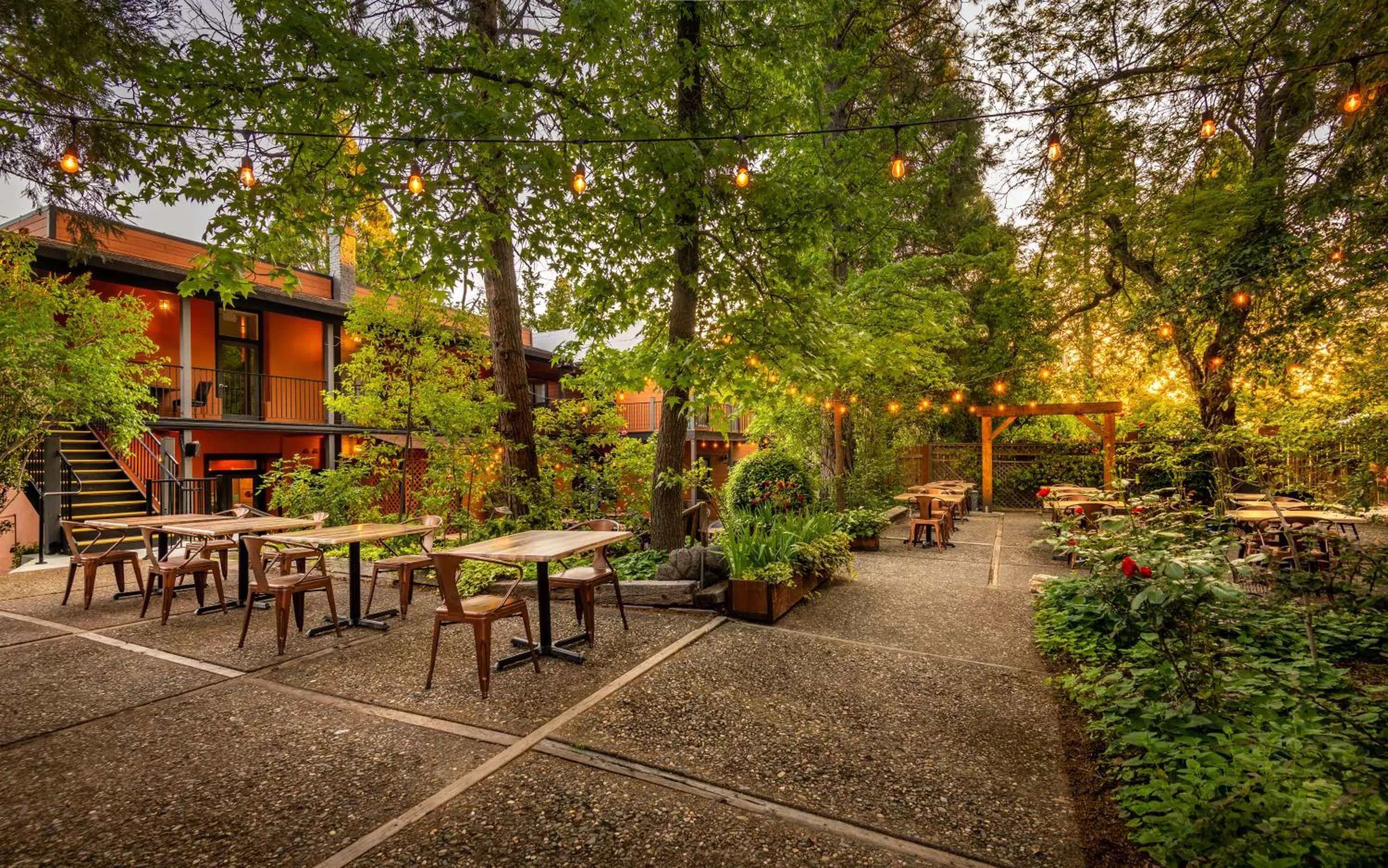 Patio in The Groveland Hotel