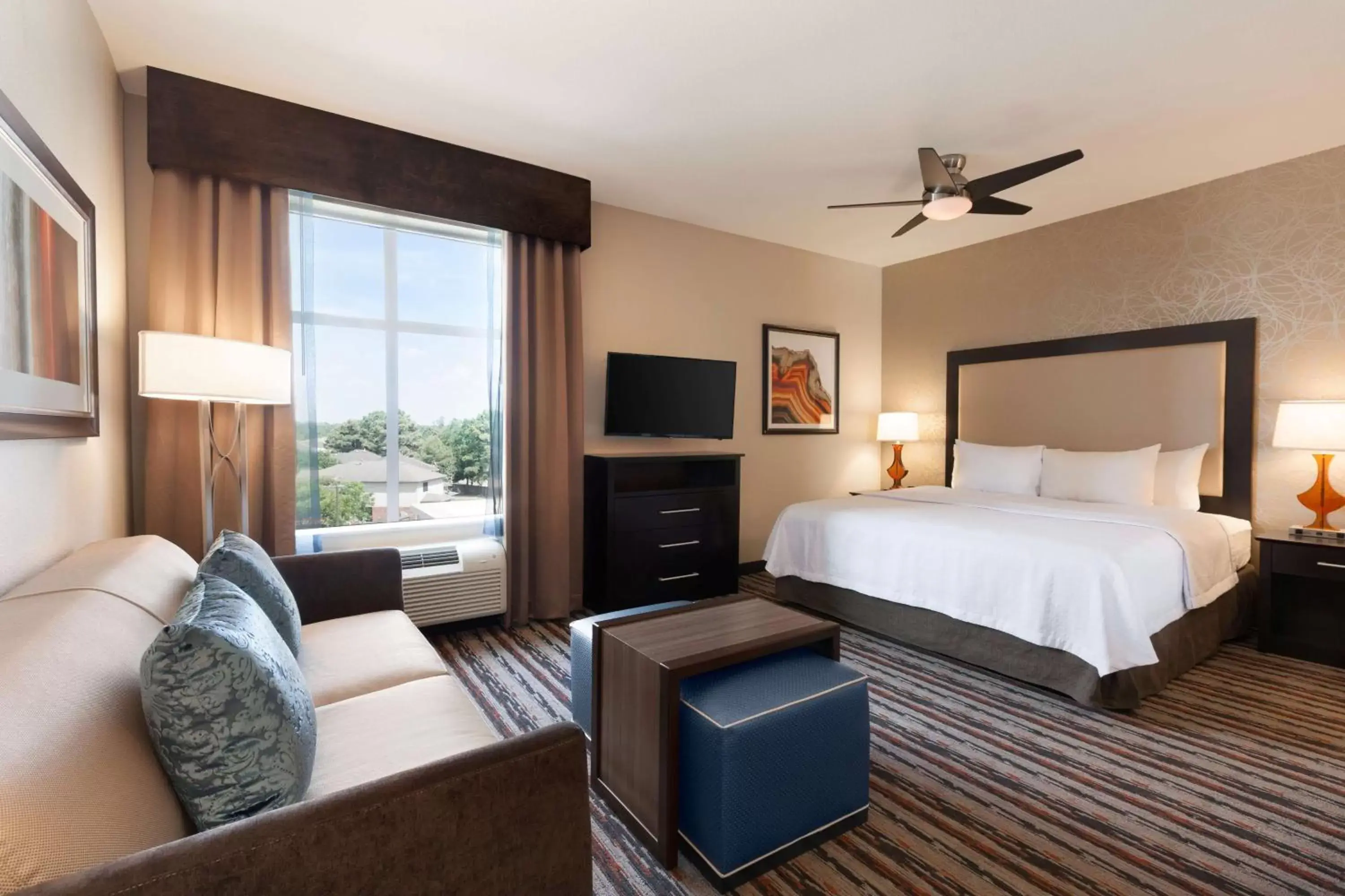 Bedroom in Homewood Suites by Hilton North Houston/Spring