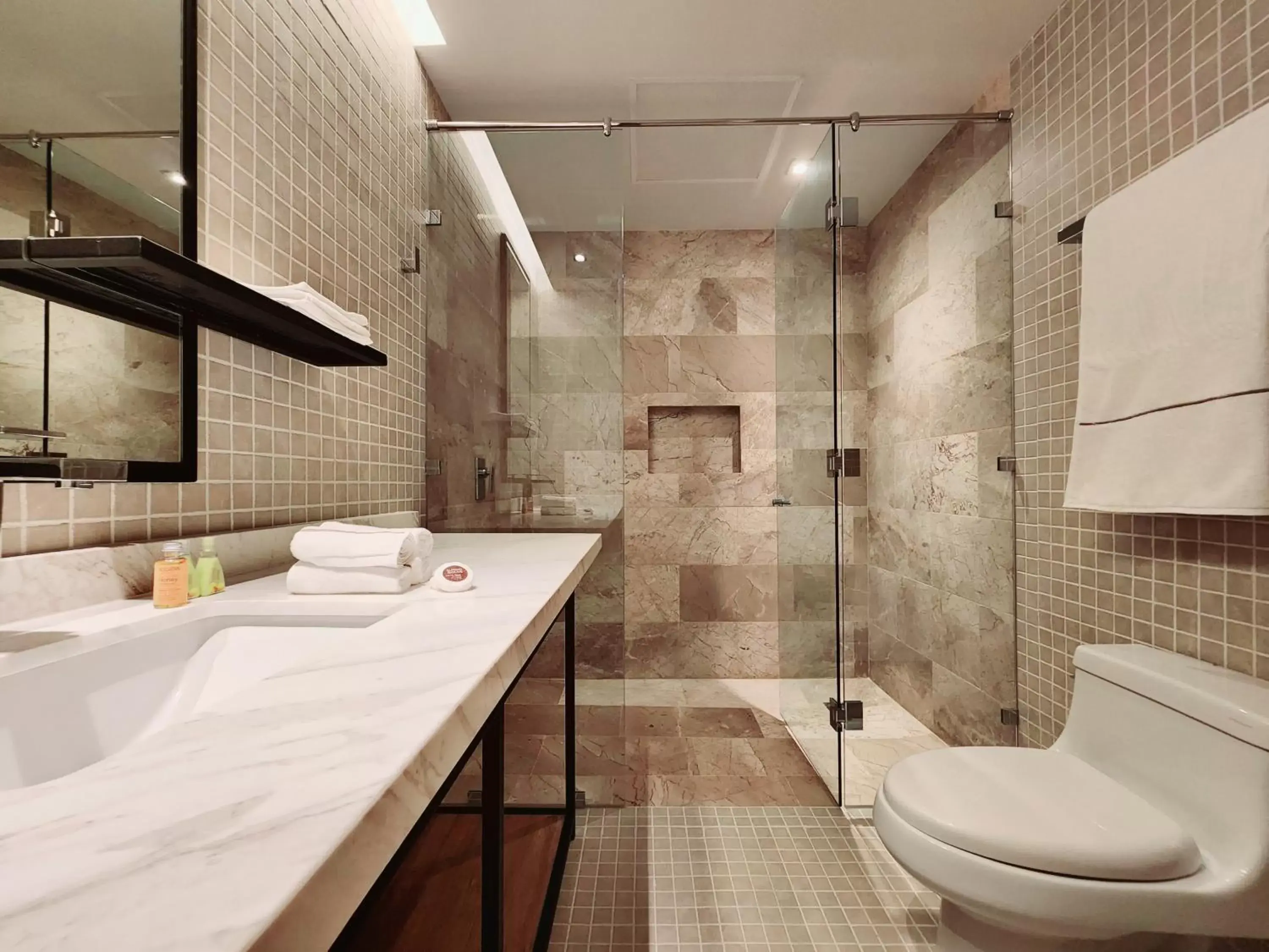 Bathroom in Singular Dream Beach Residences