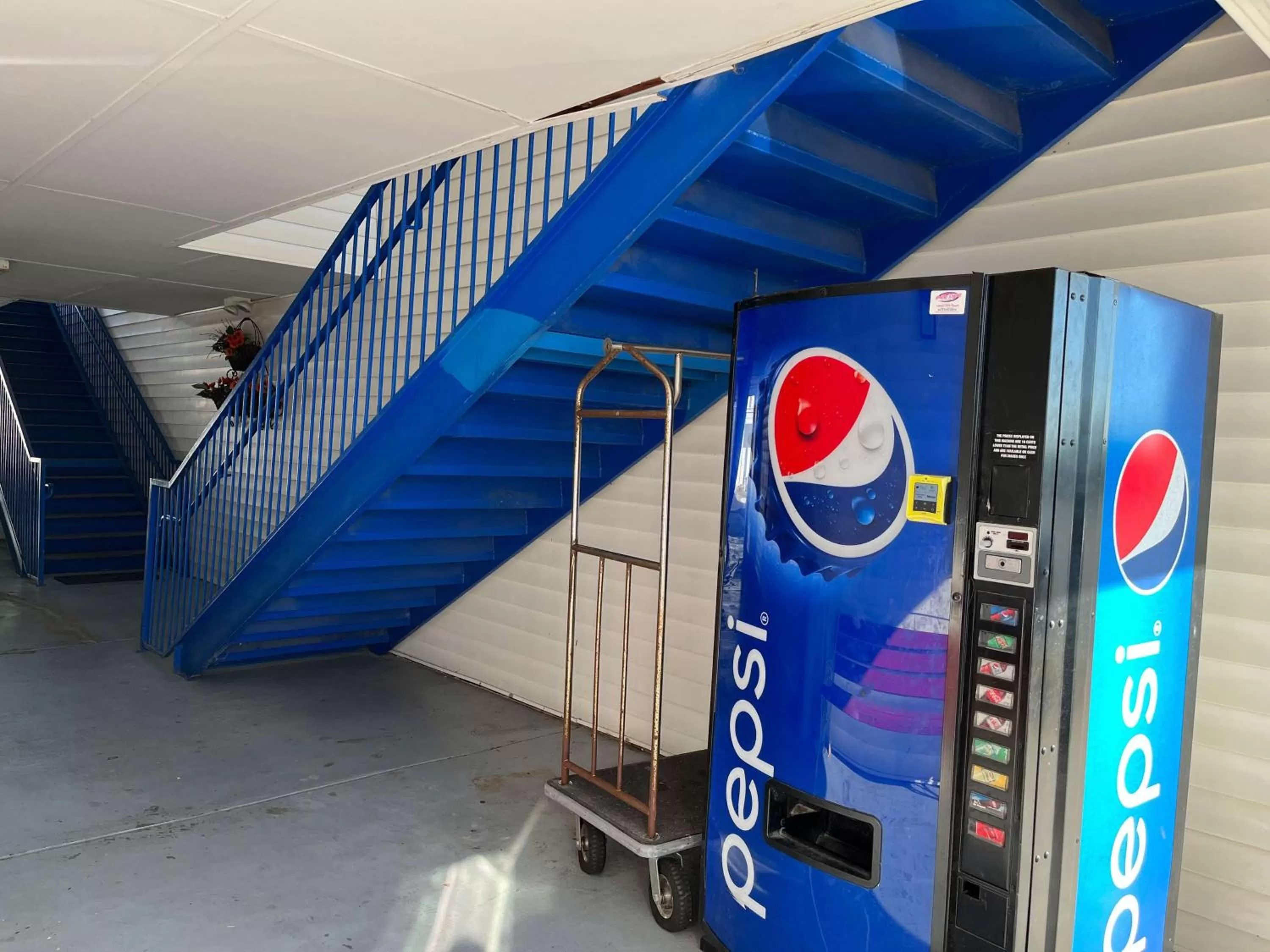 Property building in Motel 6 Georgetown, SC Marina