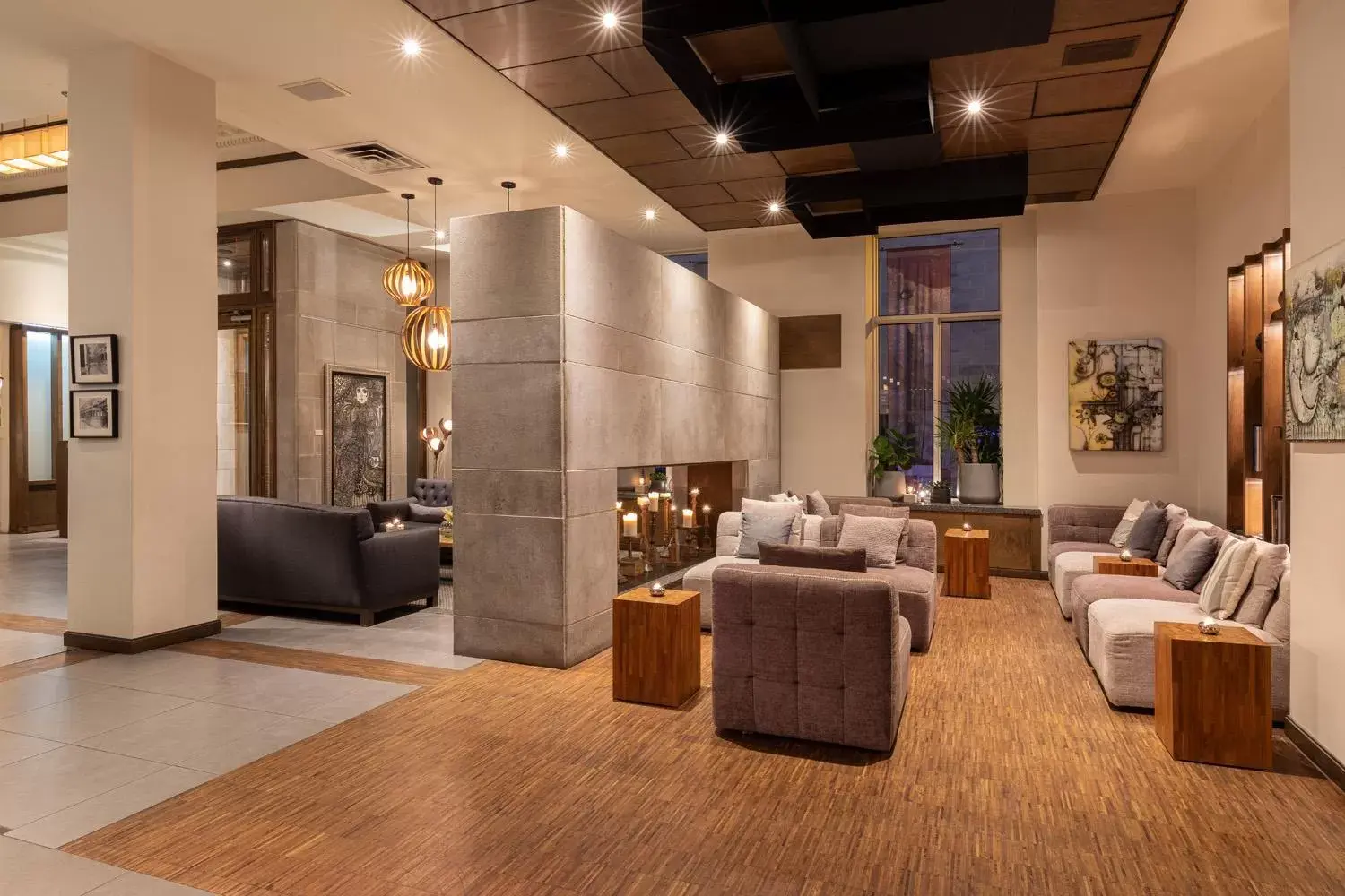 Lobby or reception in Hotel 71 by Preferred Hotels & Resorts Lobby or reception in Hotel 71 by Preferred Hotels & Resorts