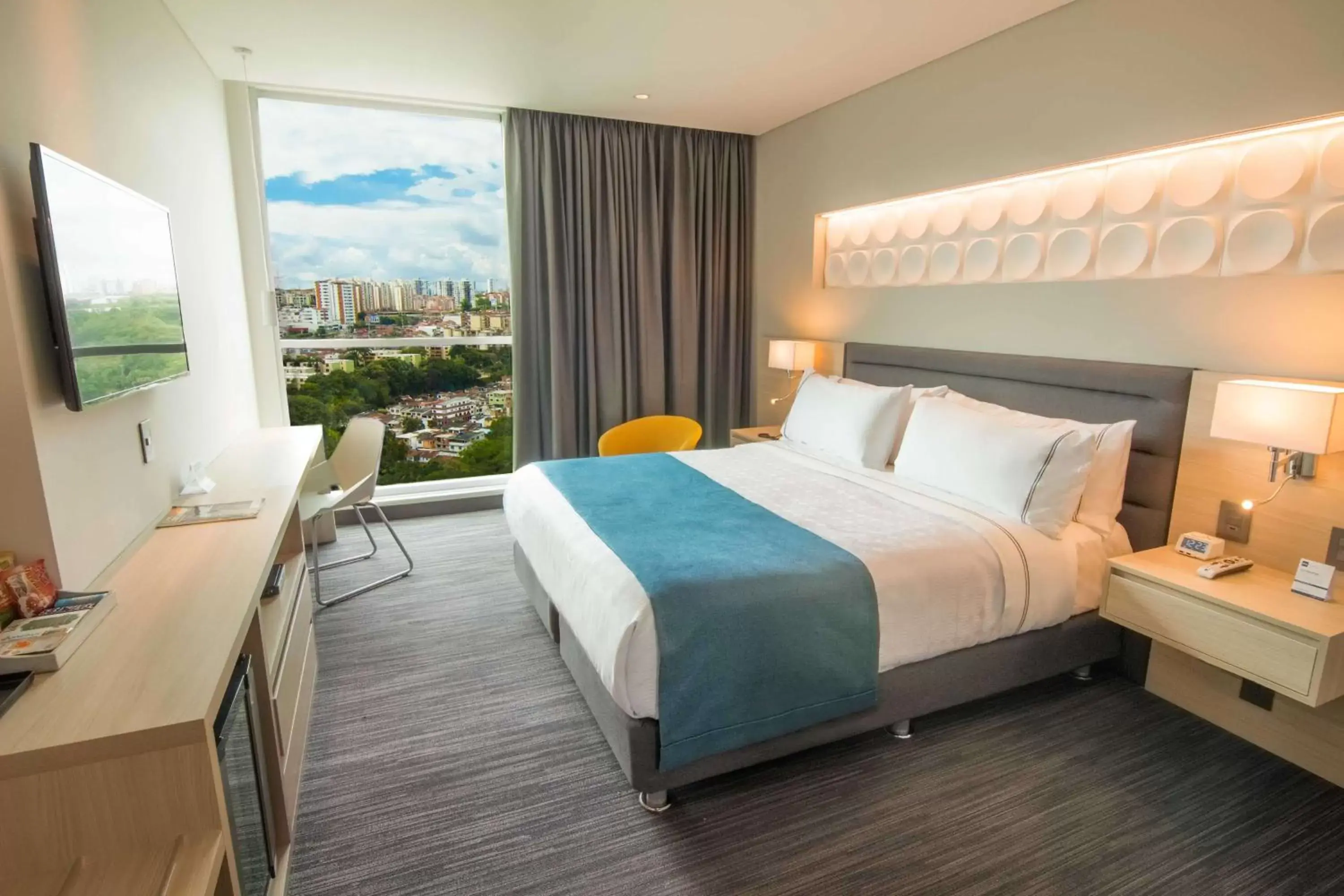 King Room - single occupancy in Sonesta Hotel Bucaramanga King Room - single occupancy in Sonesta Hotel Bucaramanga