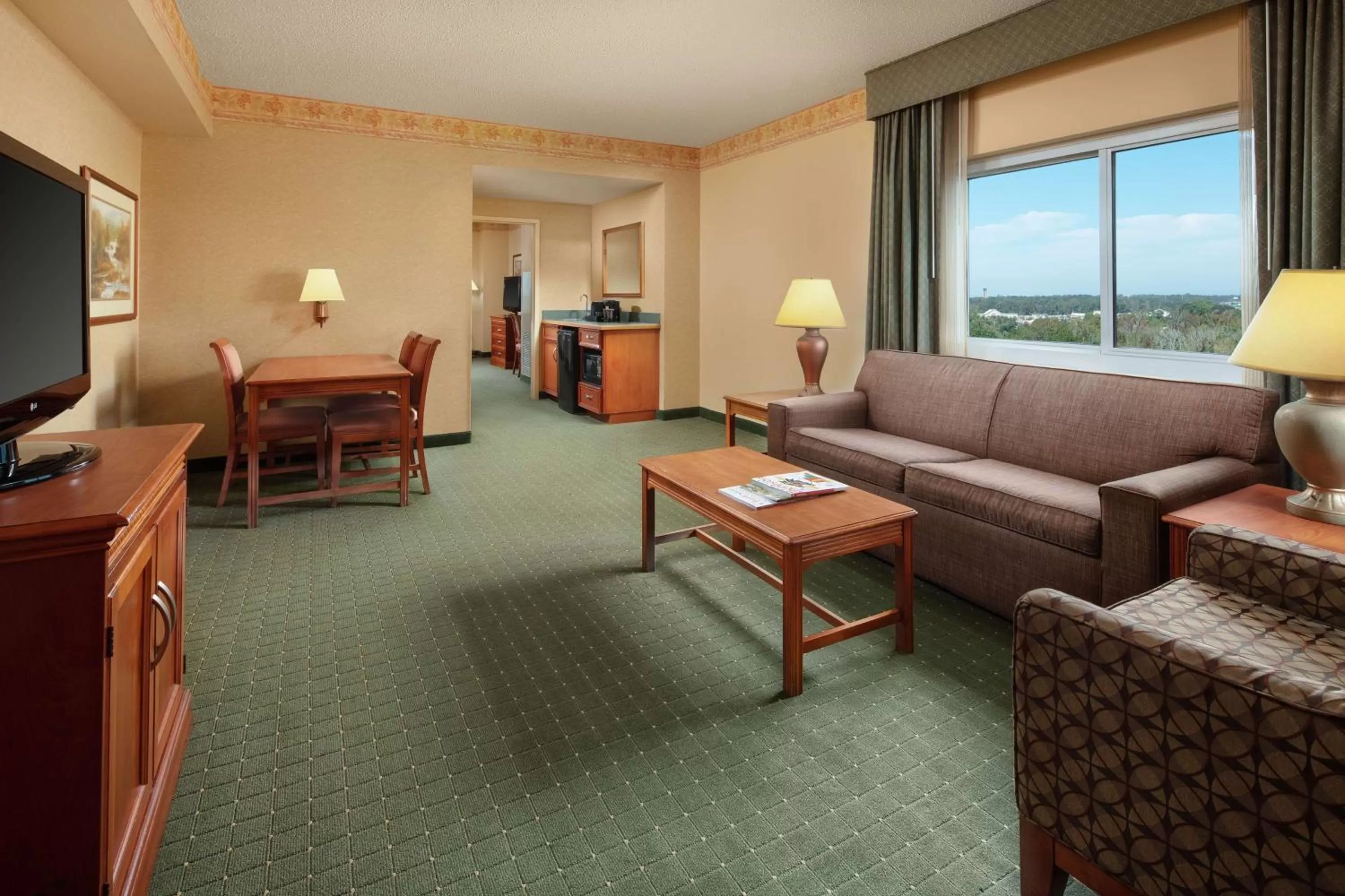 Double Corner Suite in Embassy Suites North Charleston Airport Hotel Convention