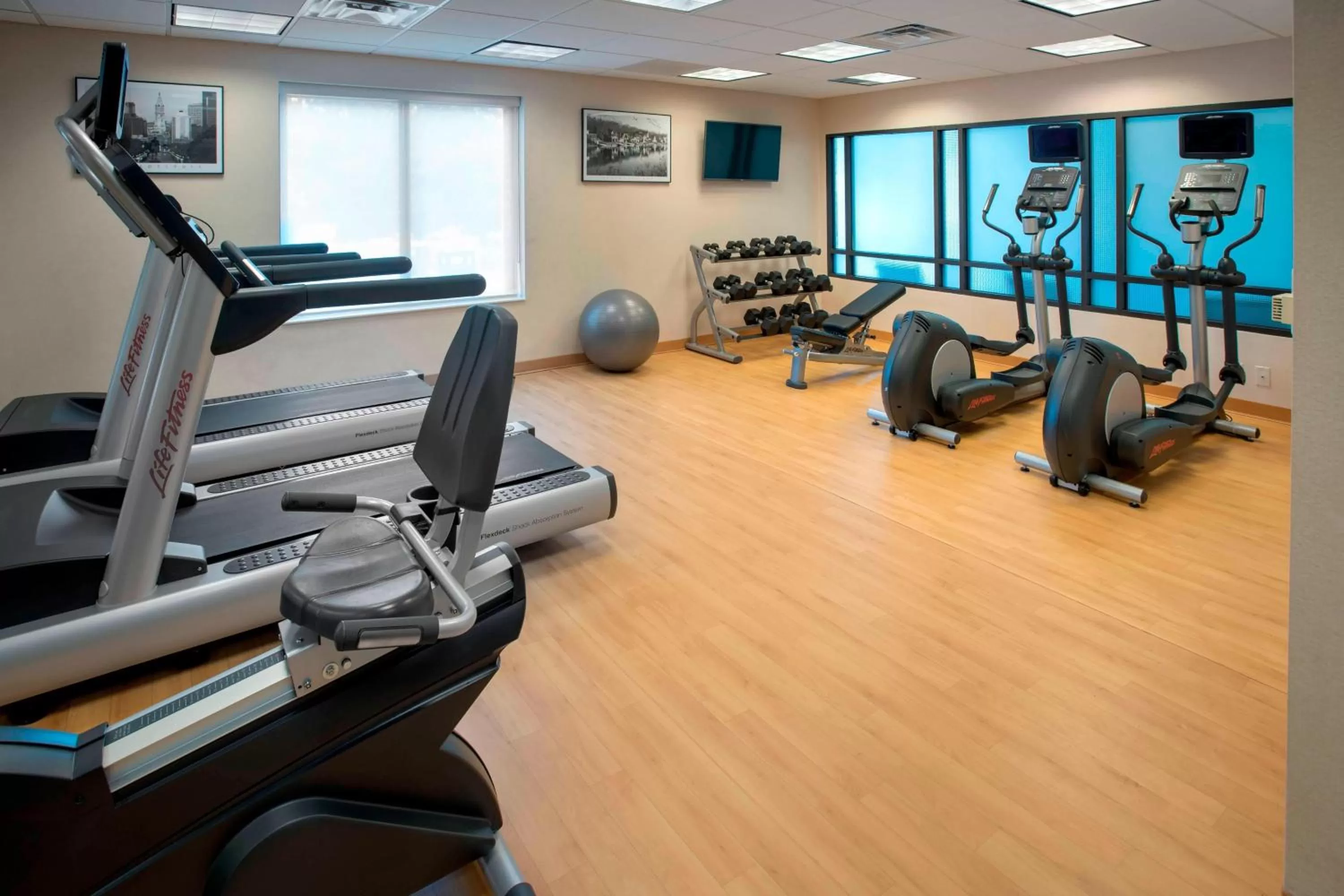 Fitness centre/facilities in SpringHill Suites Philadelphia Plymouth Meeting