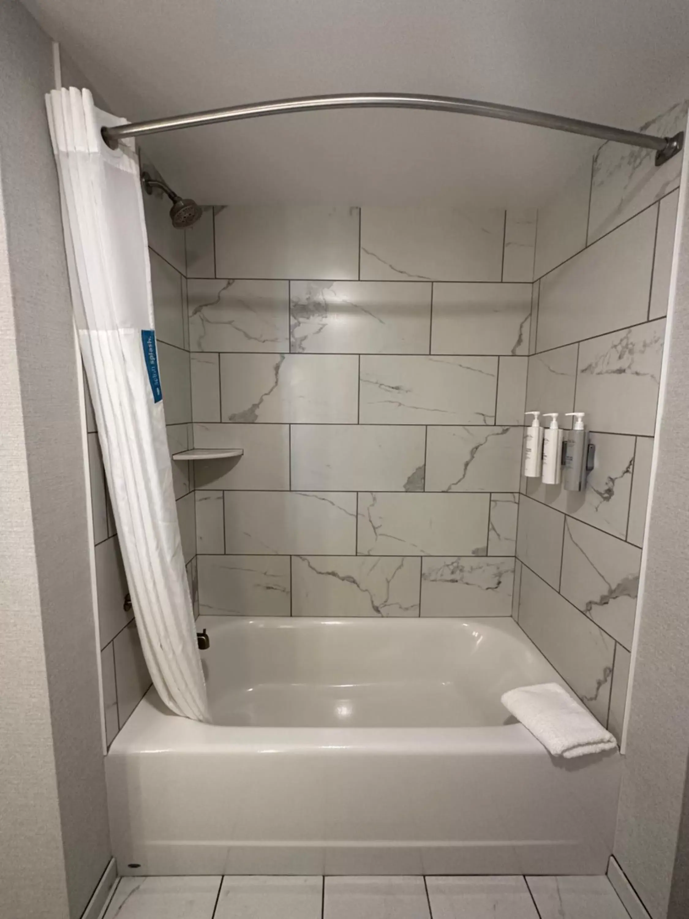 Shower, Bathroom in Hampton Inn Virginia Beach-Oceanfront South