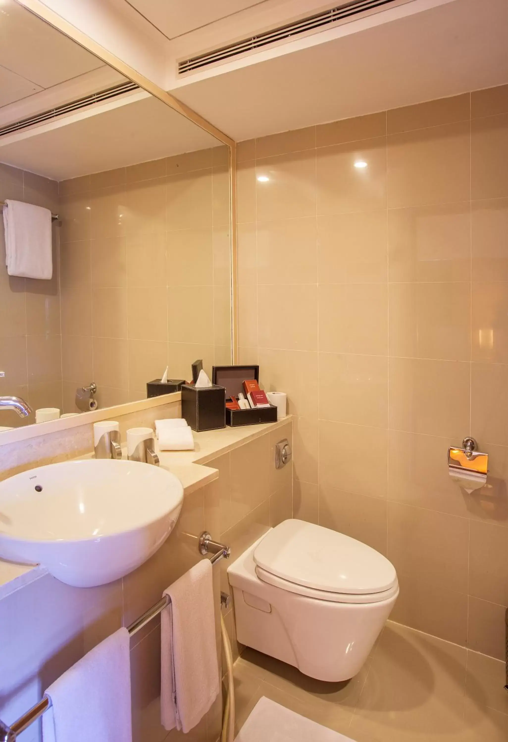 Bathroom in Oakwood Residence Naylor Road Pune