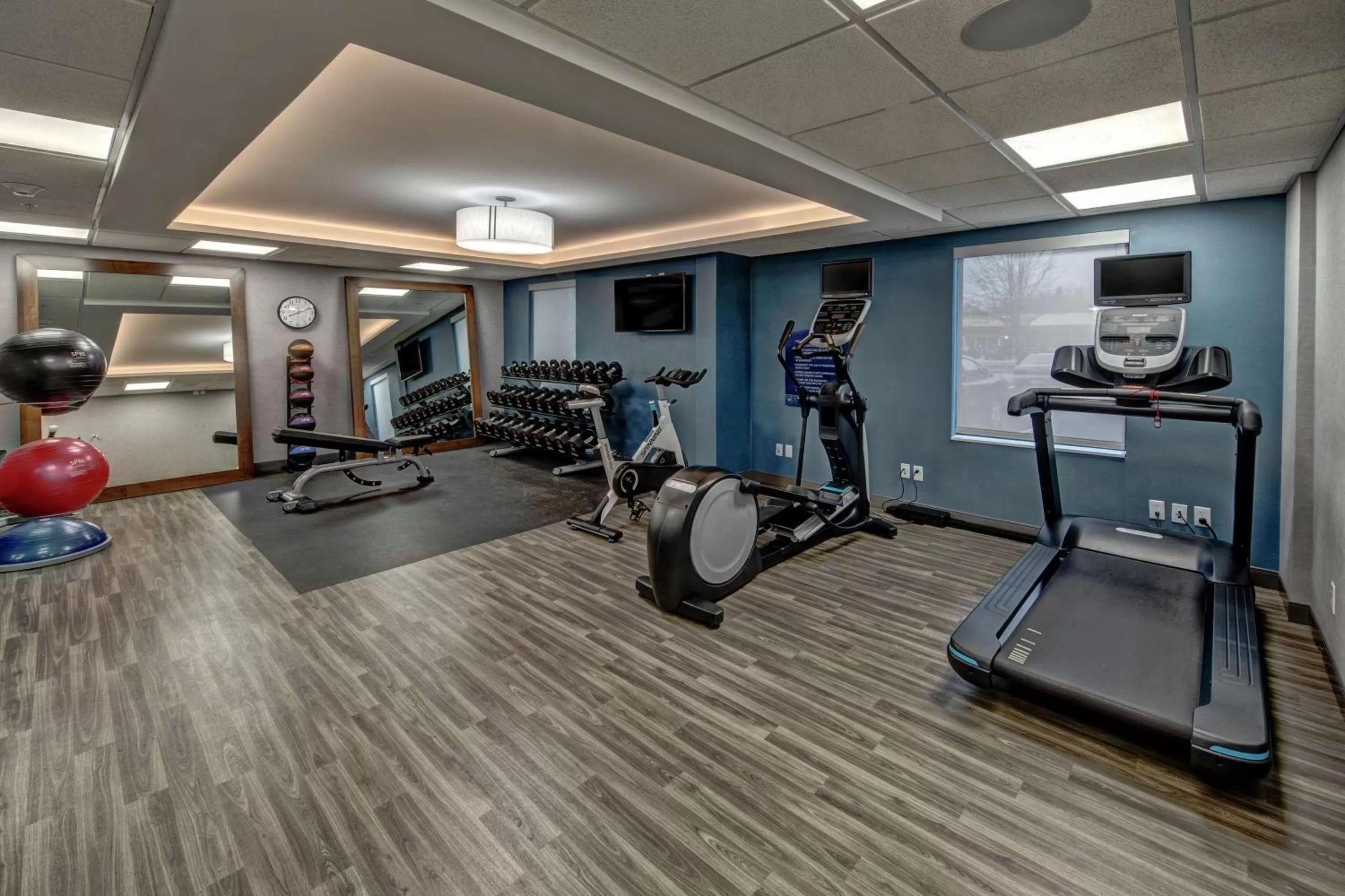 Fitness centre/facilities in Hampton Inn New Albany Louisville West