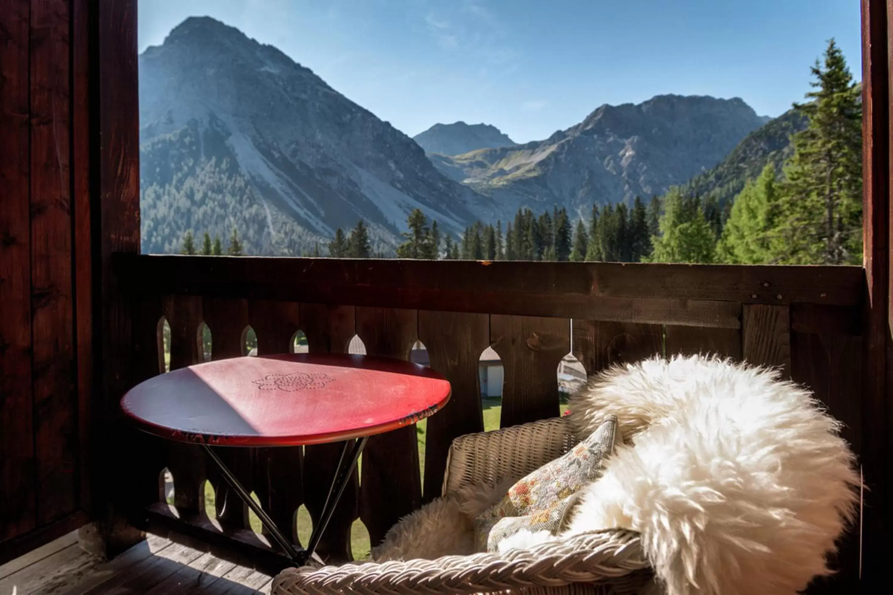 Balcony/Terrace, Mountain View in Hotel Seehof-Arosa