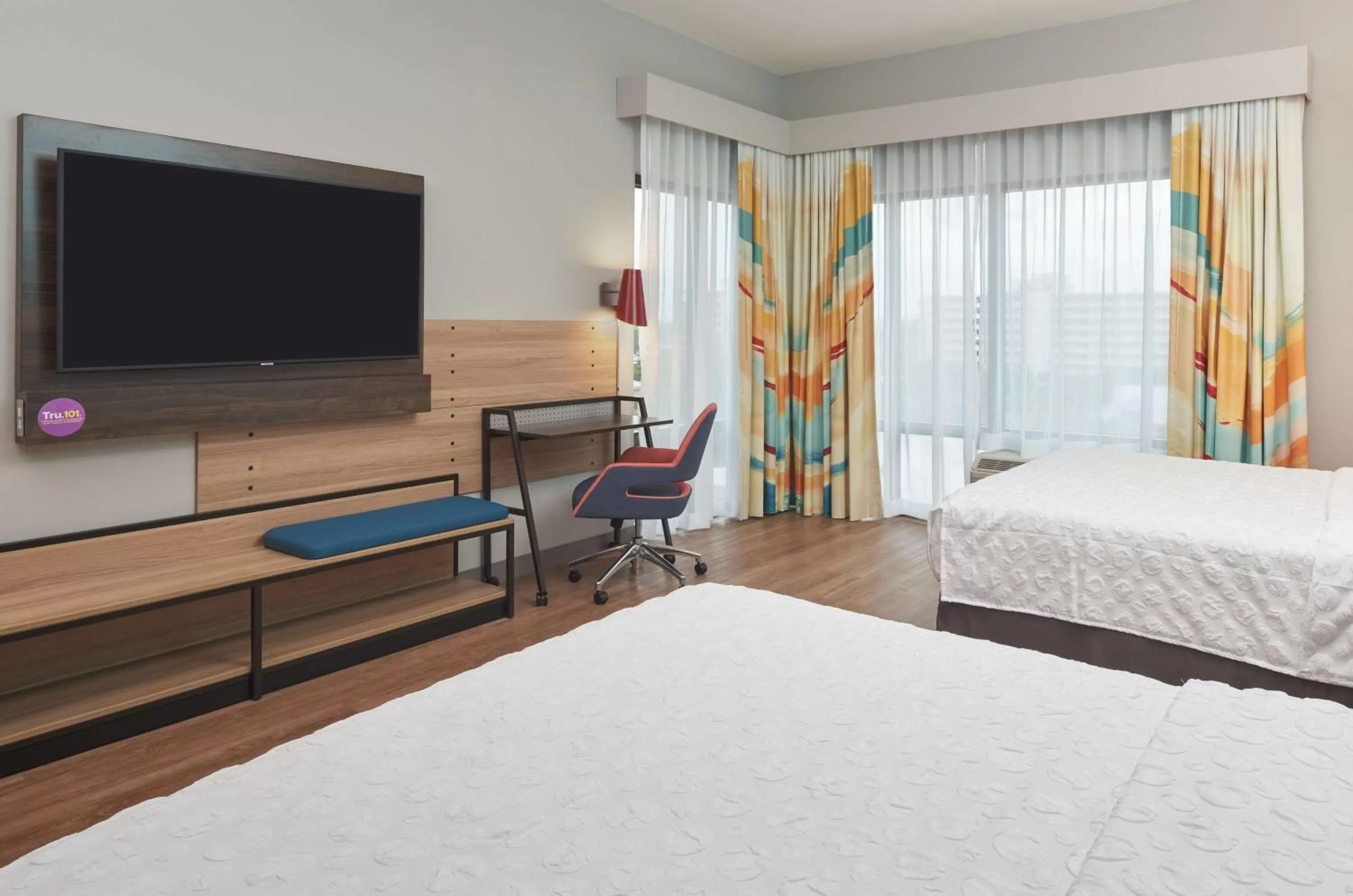 Bedroom, Bed in Tru By Hilton Pompano Beach Pier