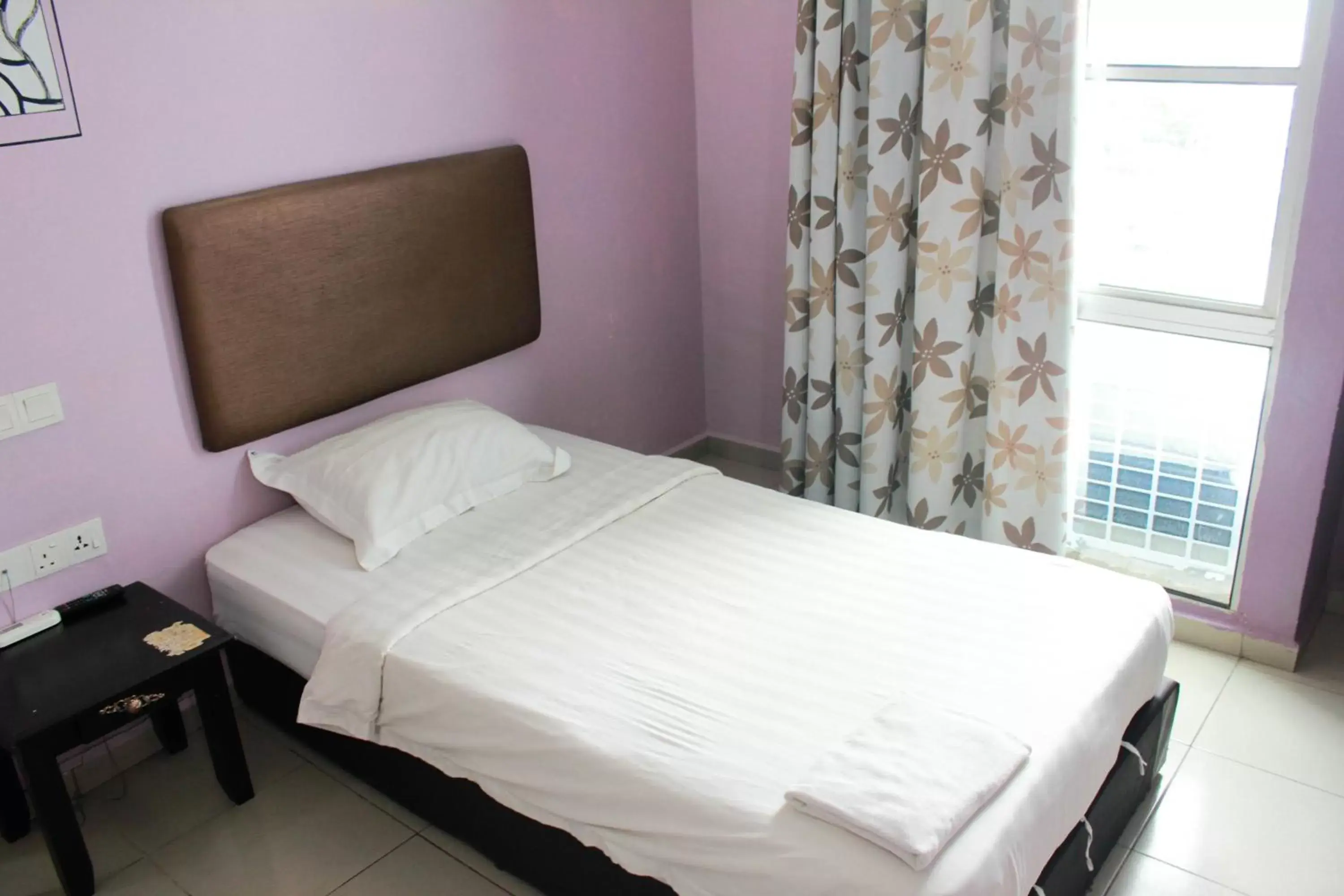 Bedroom, Bed in Angsana Hotel Melaka