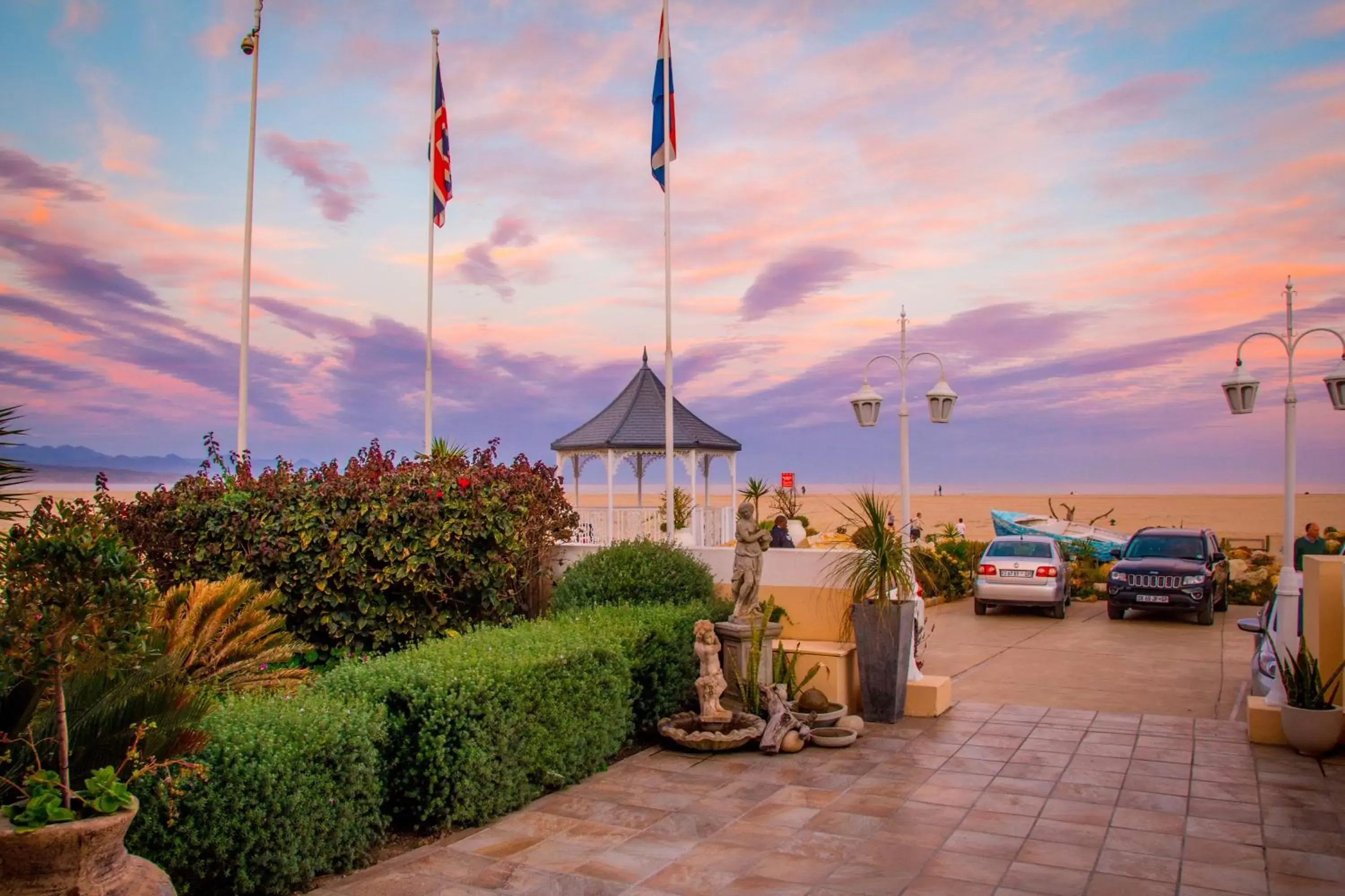 Facade/entrance in Milkwood Manor on Sea