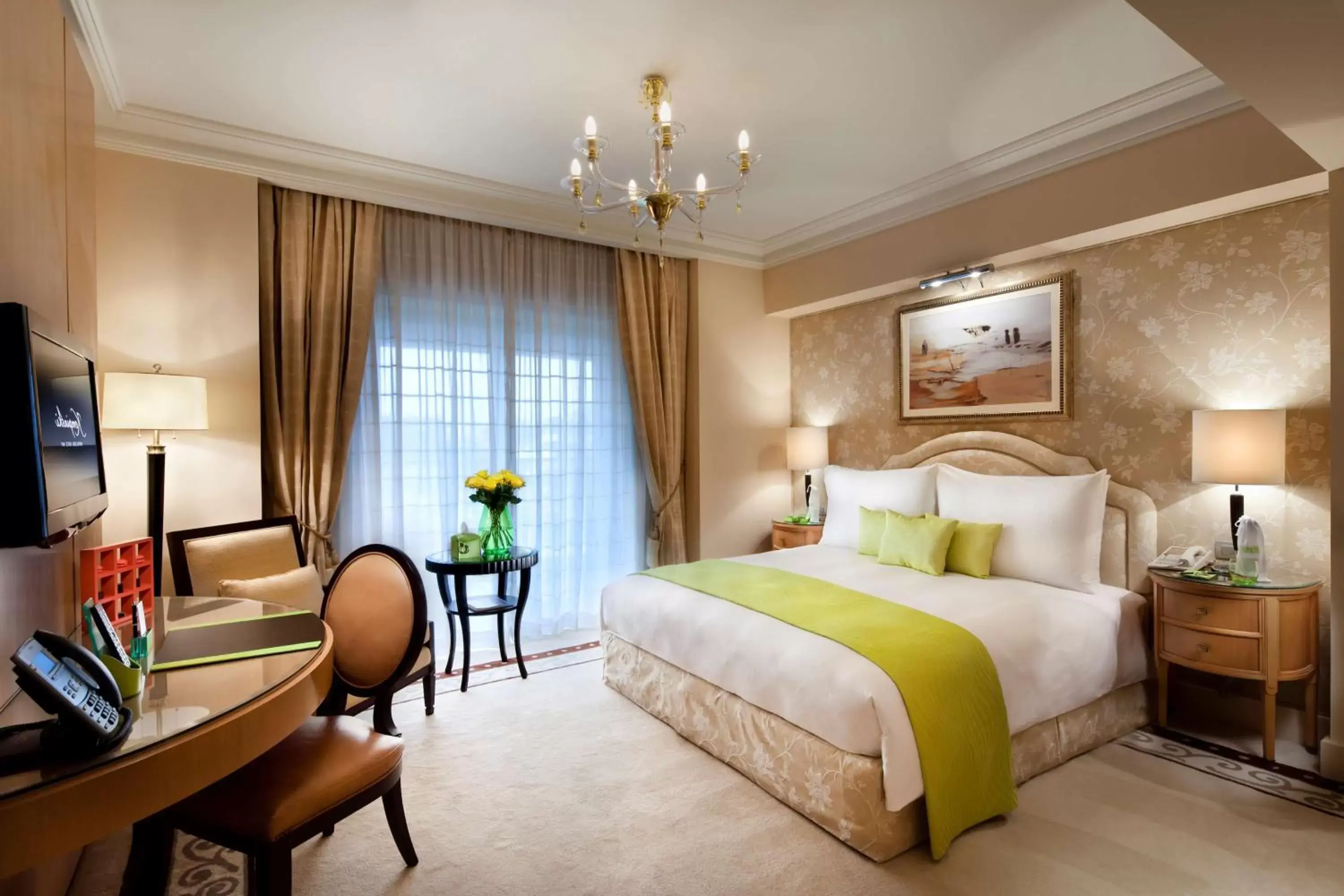 Bedroom in Kempinski Nile Hotel, Cairo