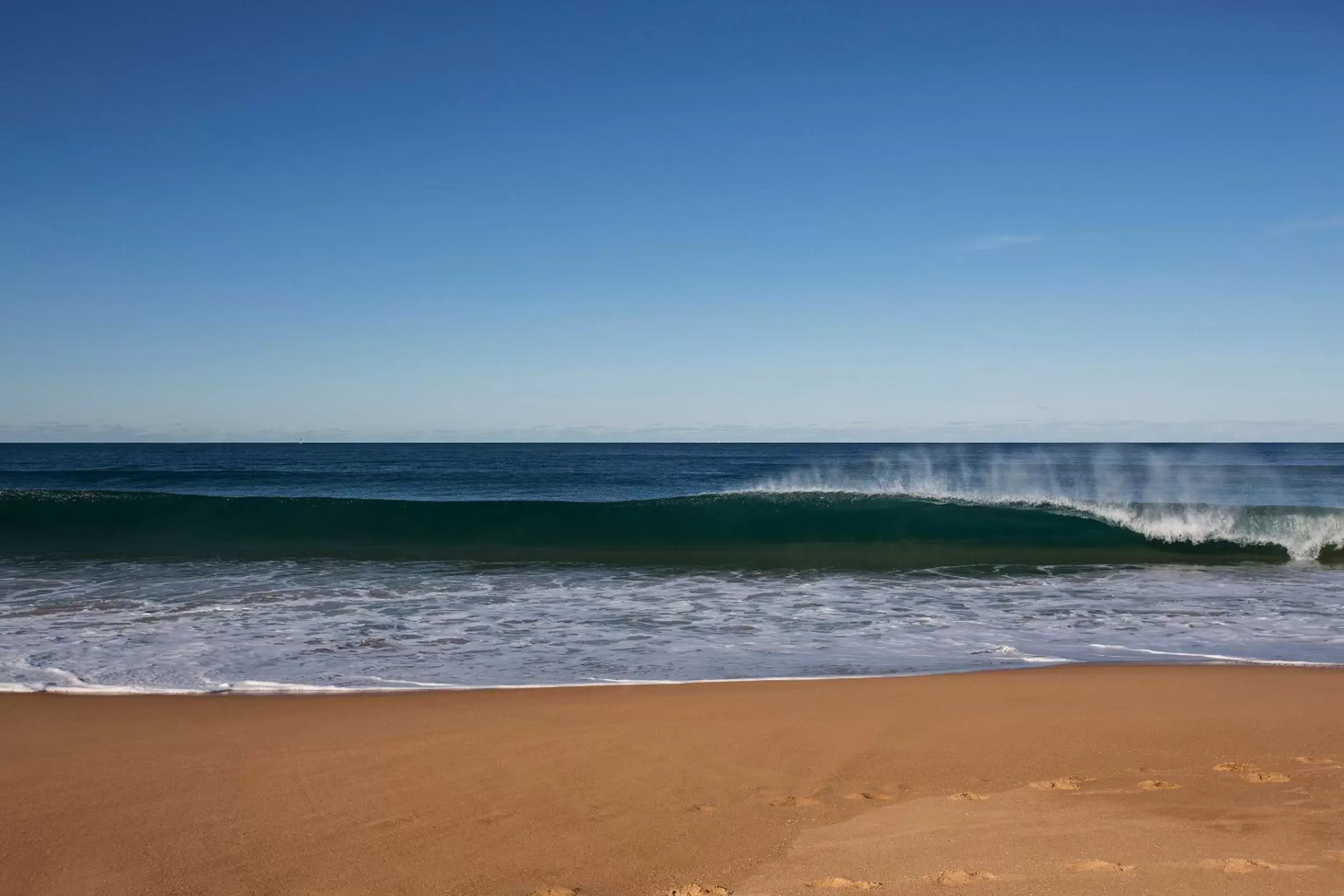 Beach in Narrabeen Sands Hotel by Nightcap Plus