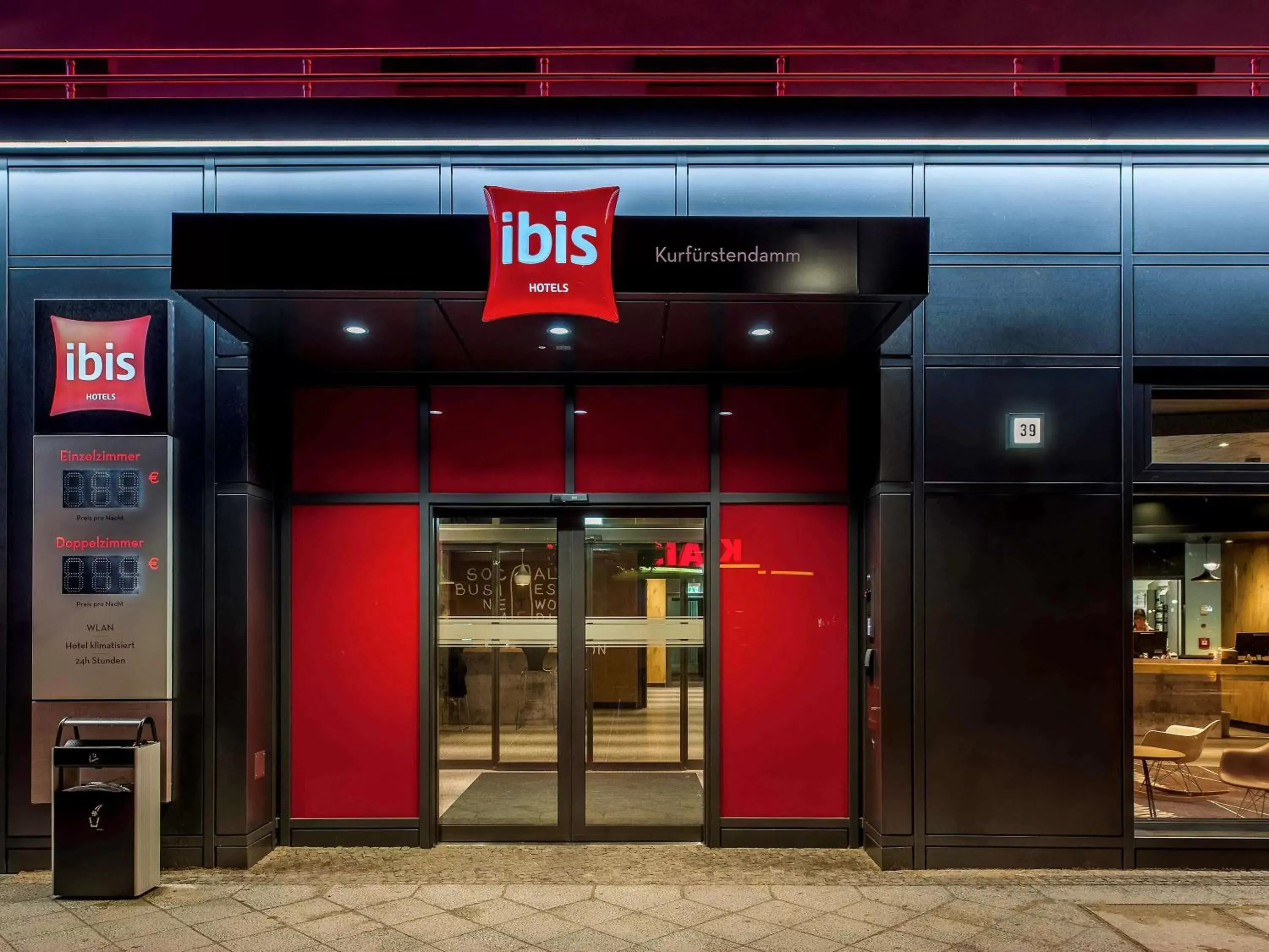 Property building in ibis Berlin Kurfuerstendamm