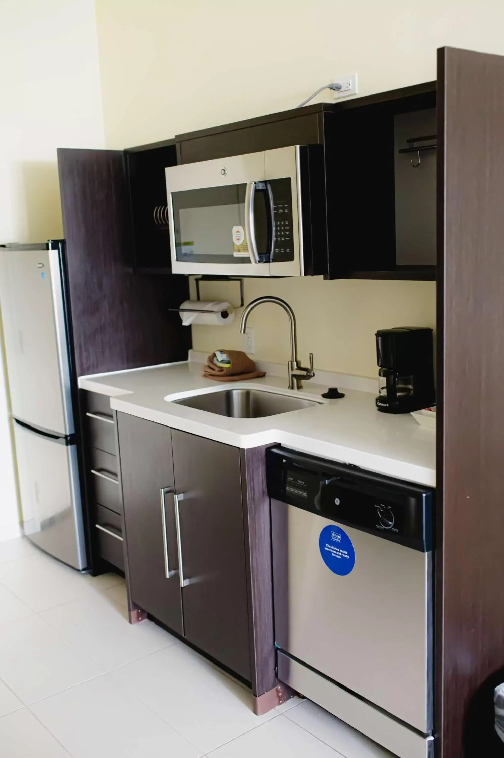 Kitchen or kitchenette, Kitchen/Kitchenette in Home2 Suites By Hilton McAllen
