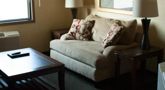 Day in AmericInn by Wyndham West Bend