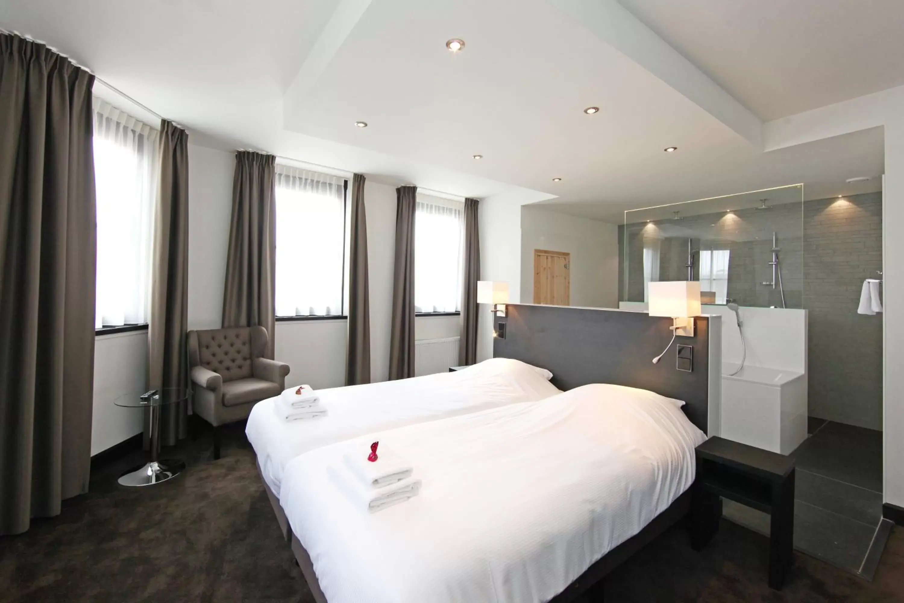 Photo of the whole room, Bed in Grand Hotel Alkmaar