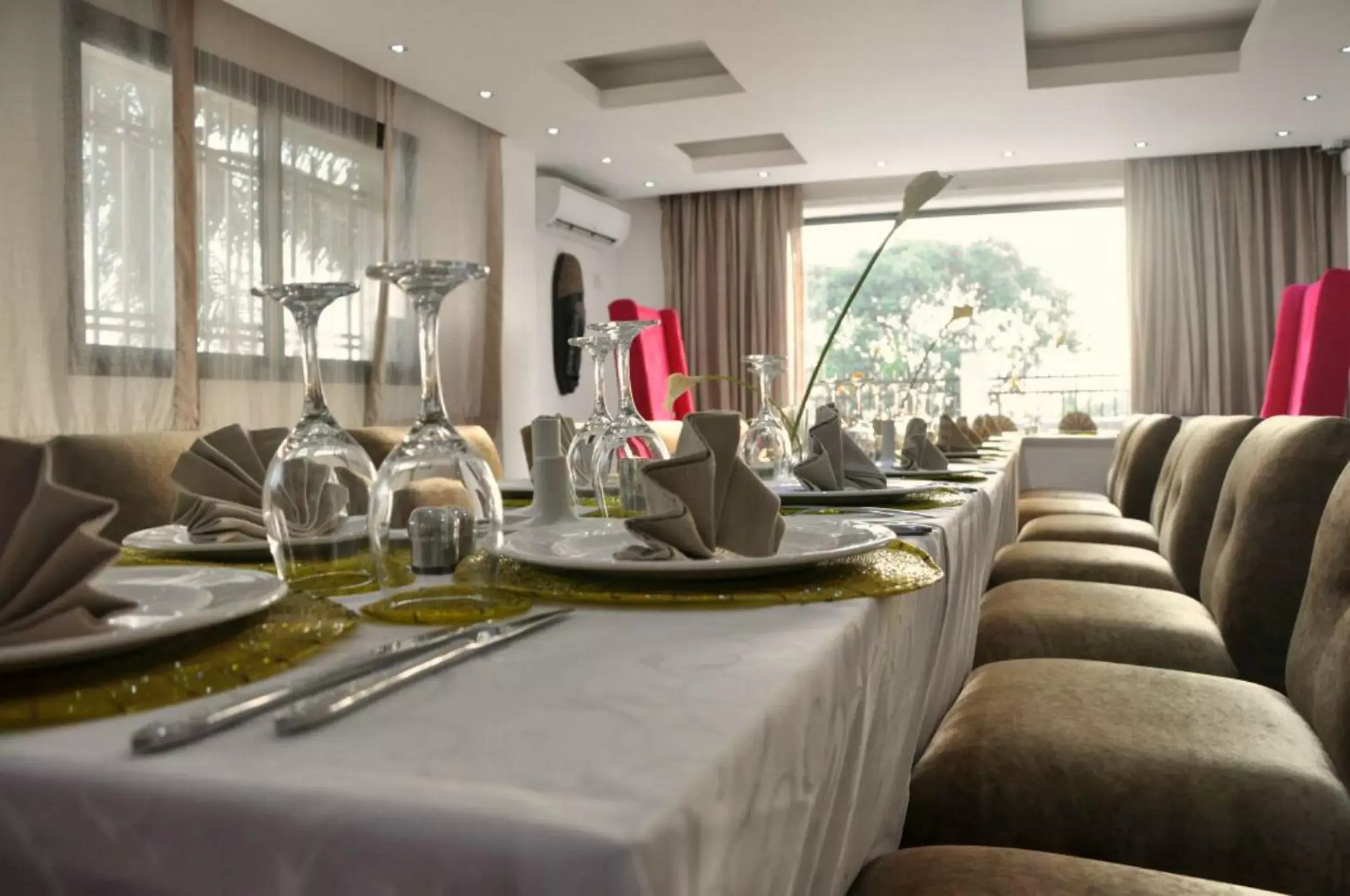 Restaurant/places to eat in The Swiss Hotel Freetown Restaurant/places to eat in The Swiss Hotel Freetown