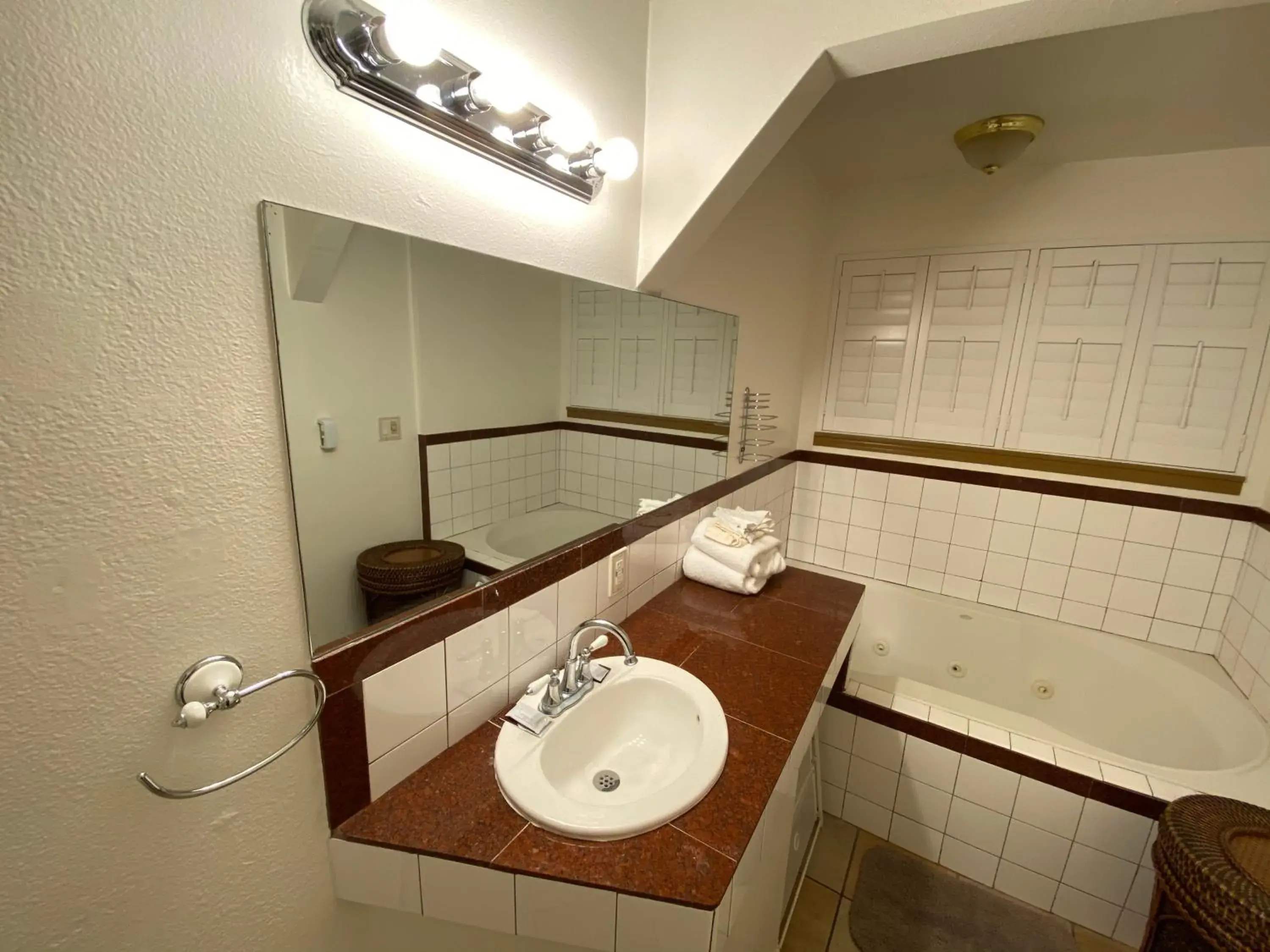 Bathroom in Westwind Lodge