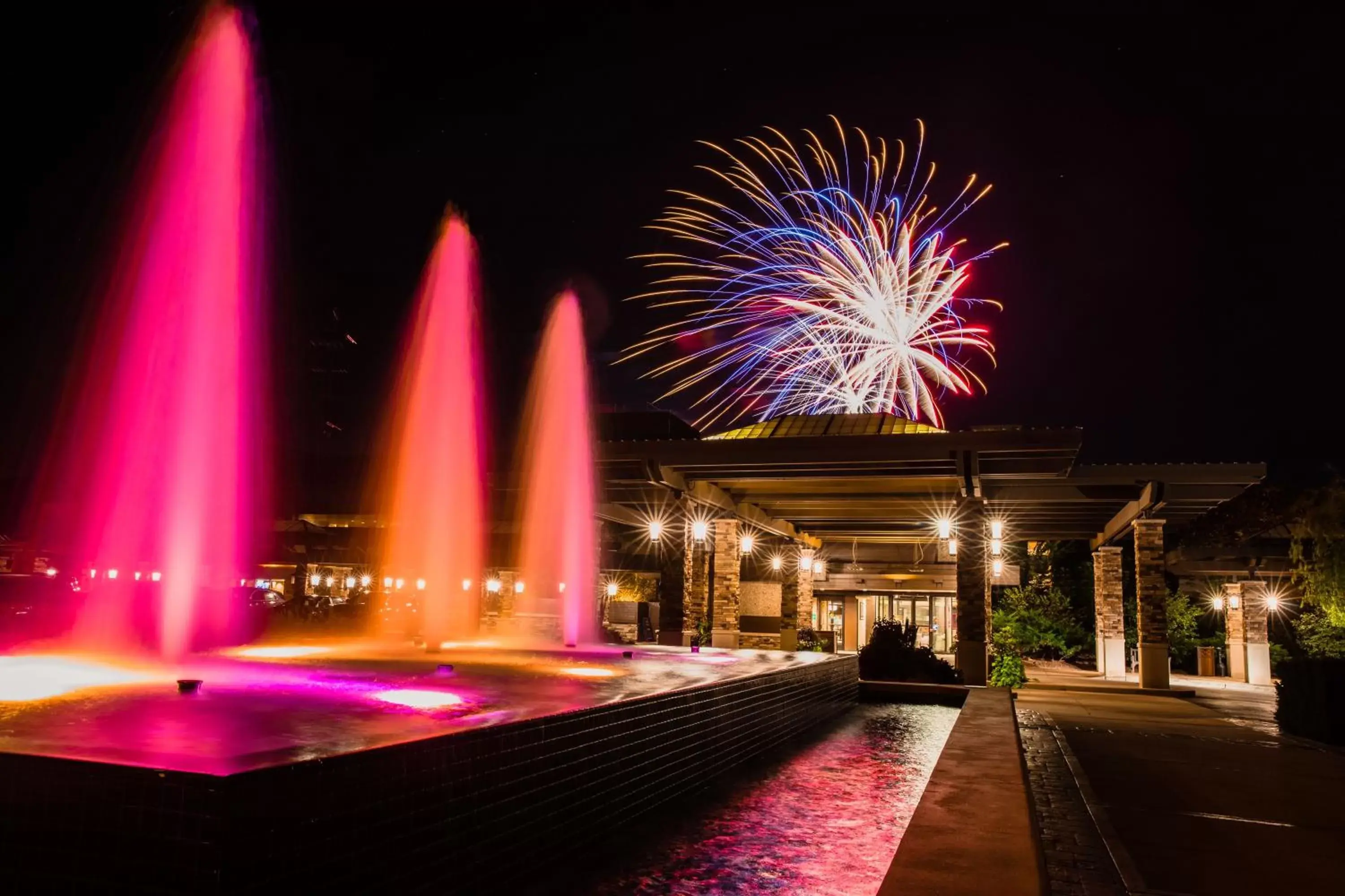 Facade/entrance in Grand Geneva Resort and Spa