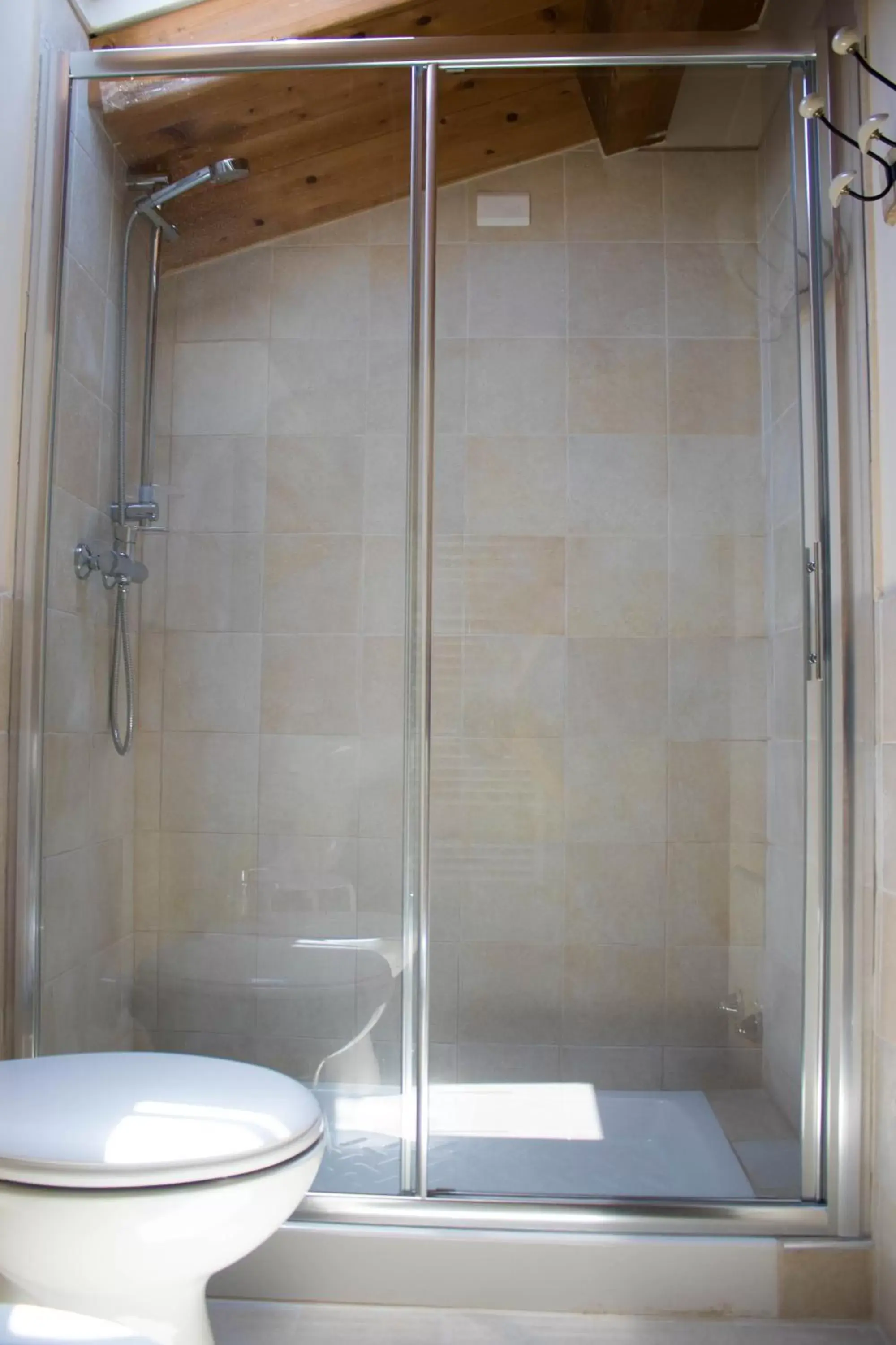 Shower, Bathroom in Residenza delle Grazie