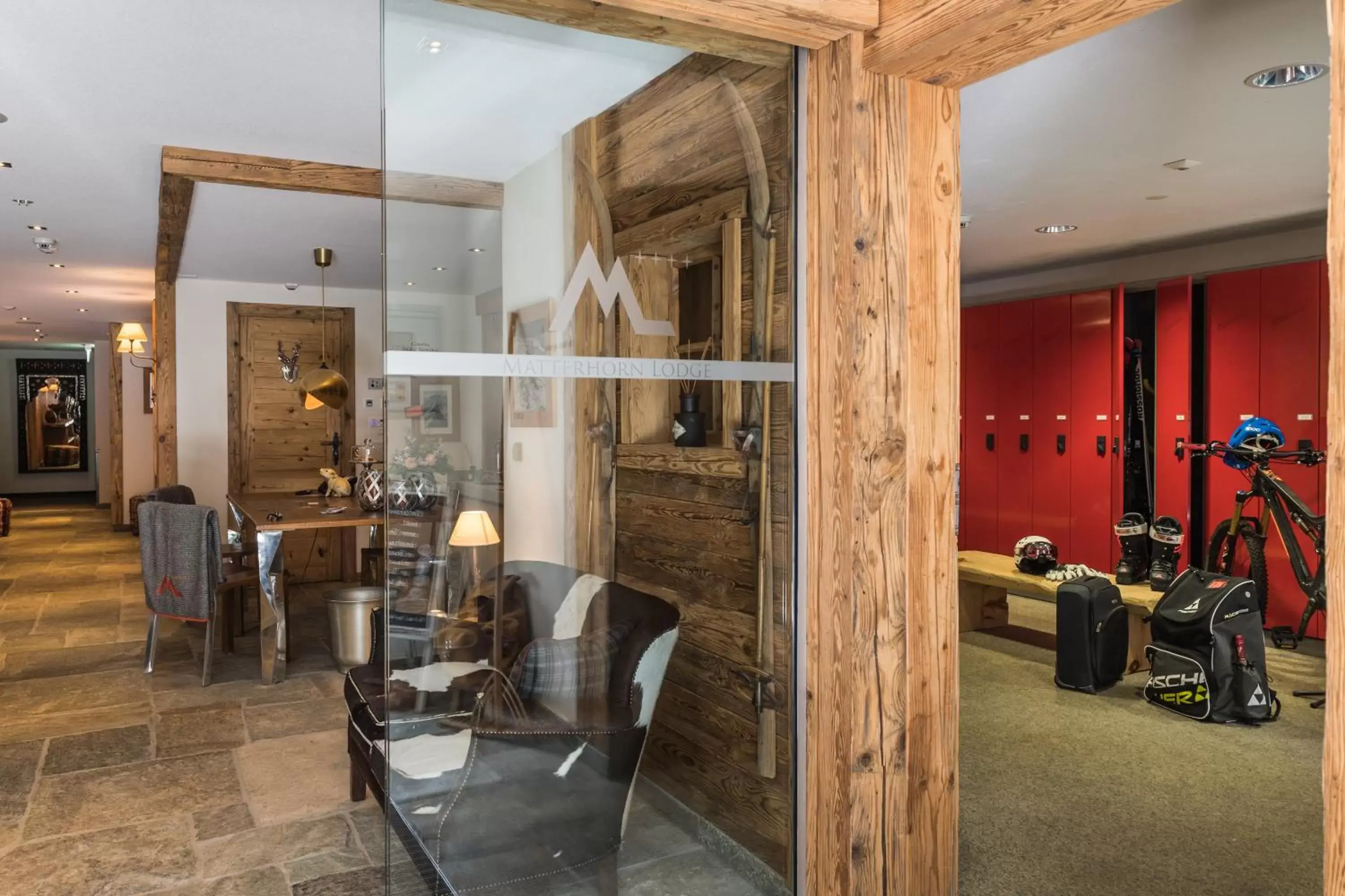 Lobby or reception in Matterhorn Lodge Boutique Hotel & Apartments