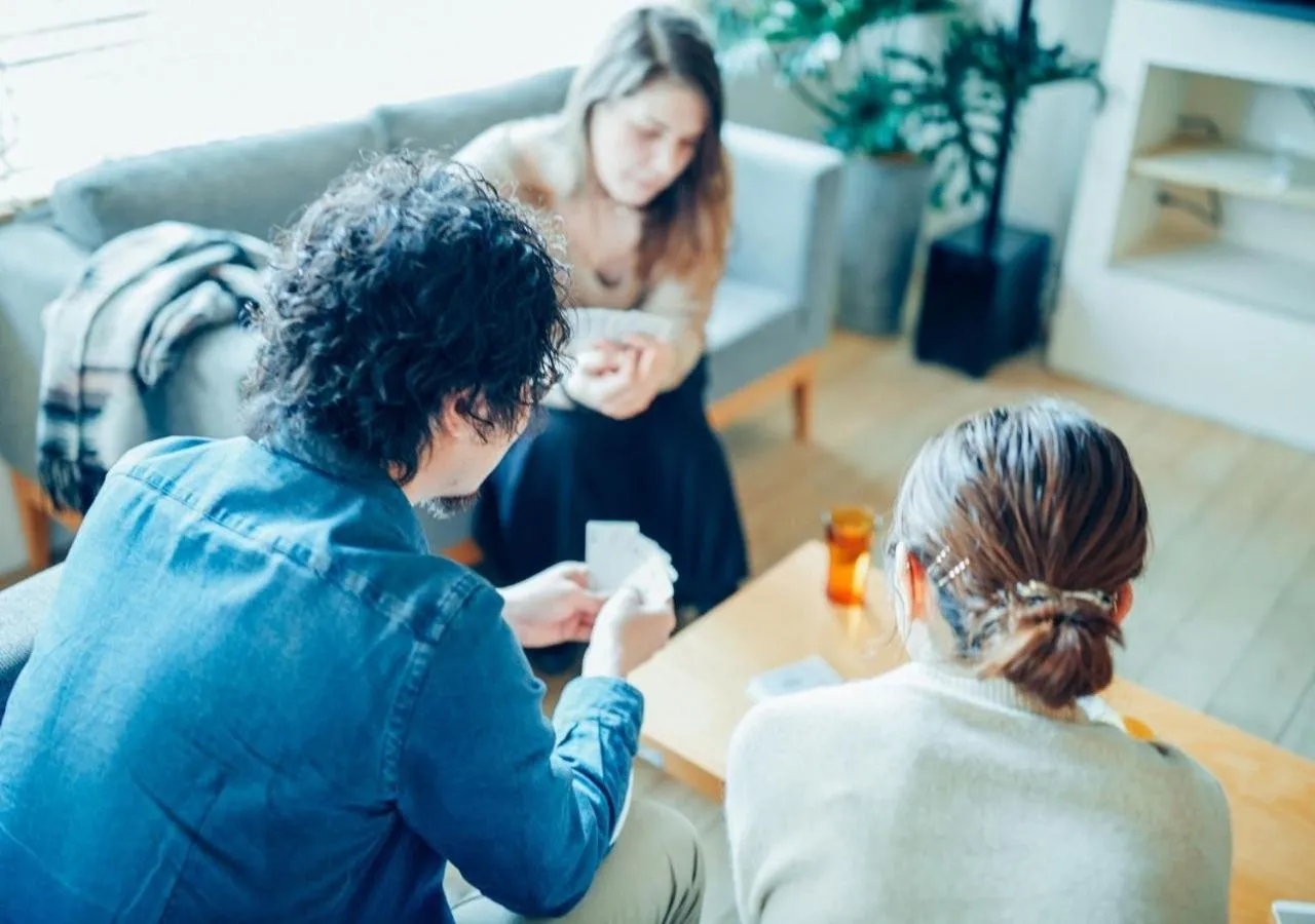 Communal lounge/ TV room in Hotel Graphy Nezu