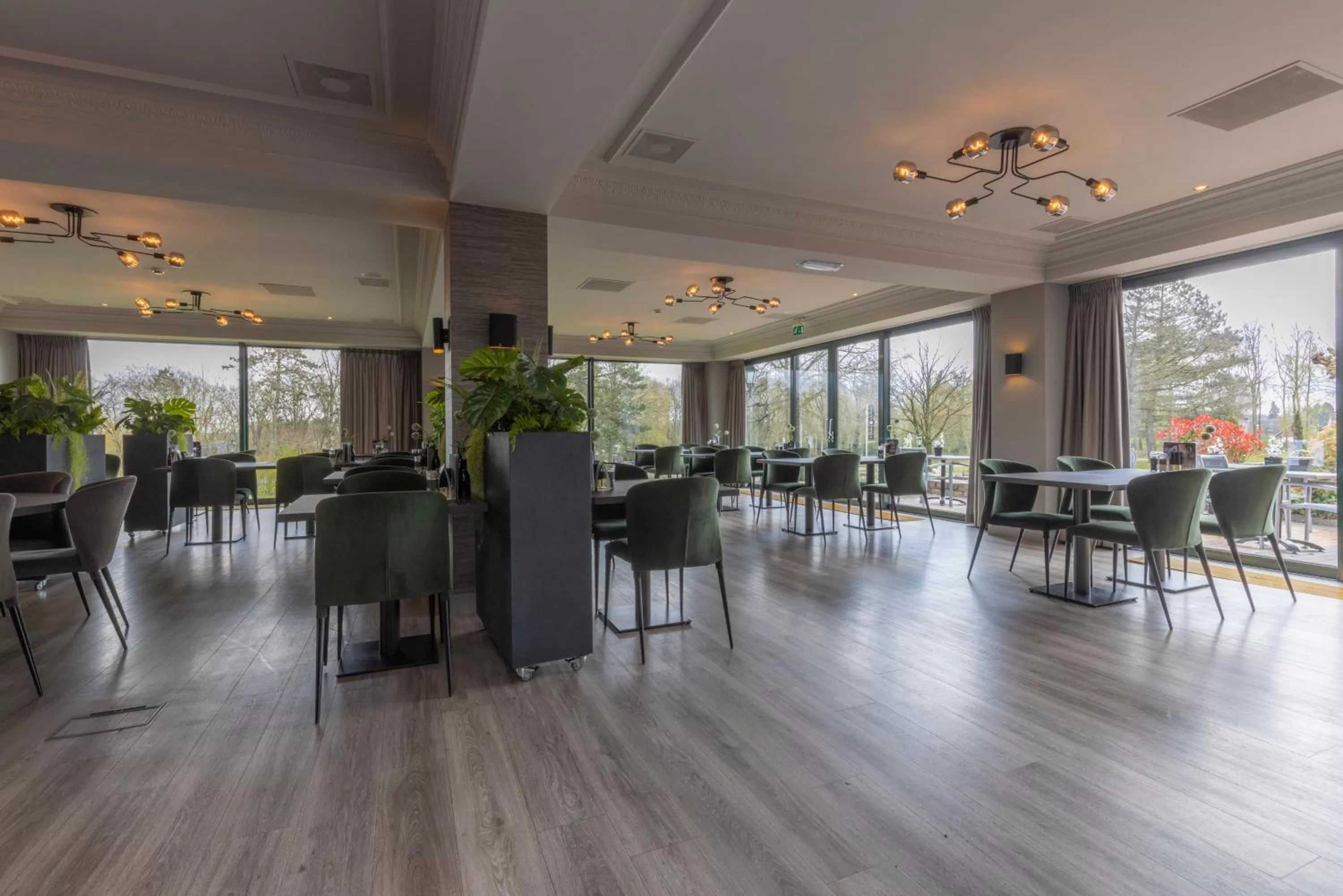 Restaurant/places to eat in Fletcher Familiehotel De Hunzebergen