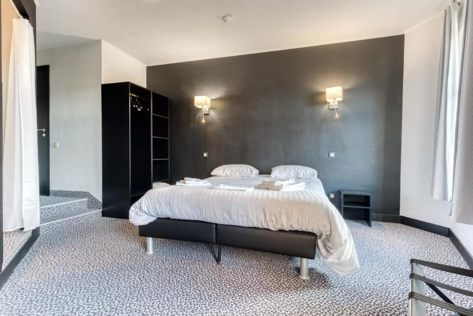 Photo of the whole room, Bed in Hôtel de la Gare