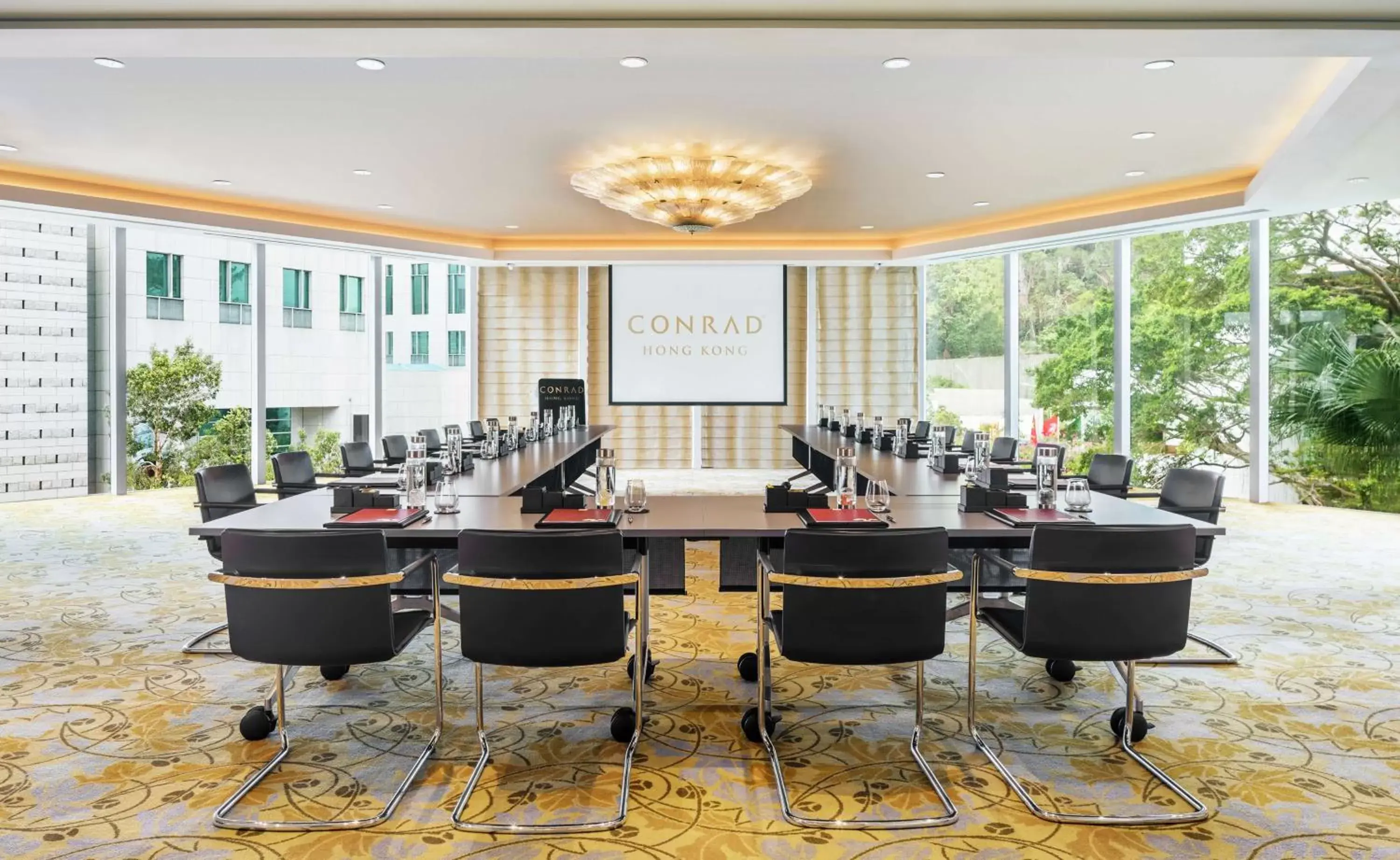 Meeting/conference room in Conrad Hong Kong