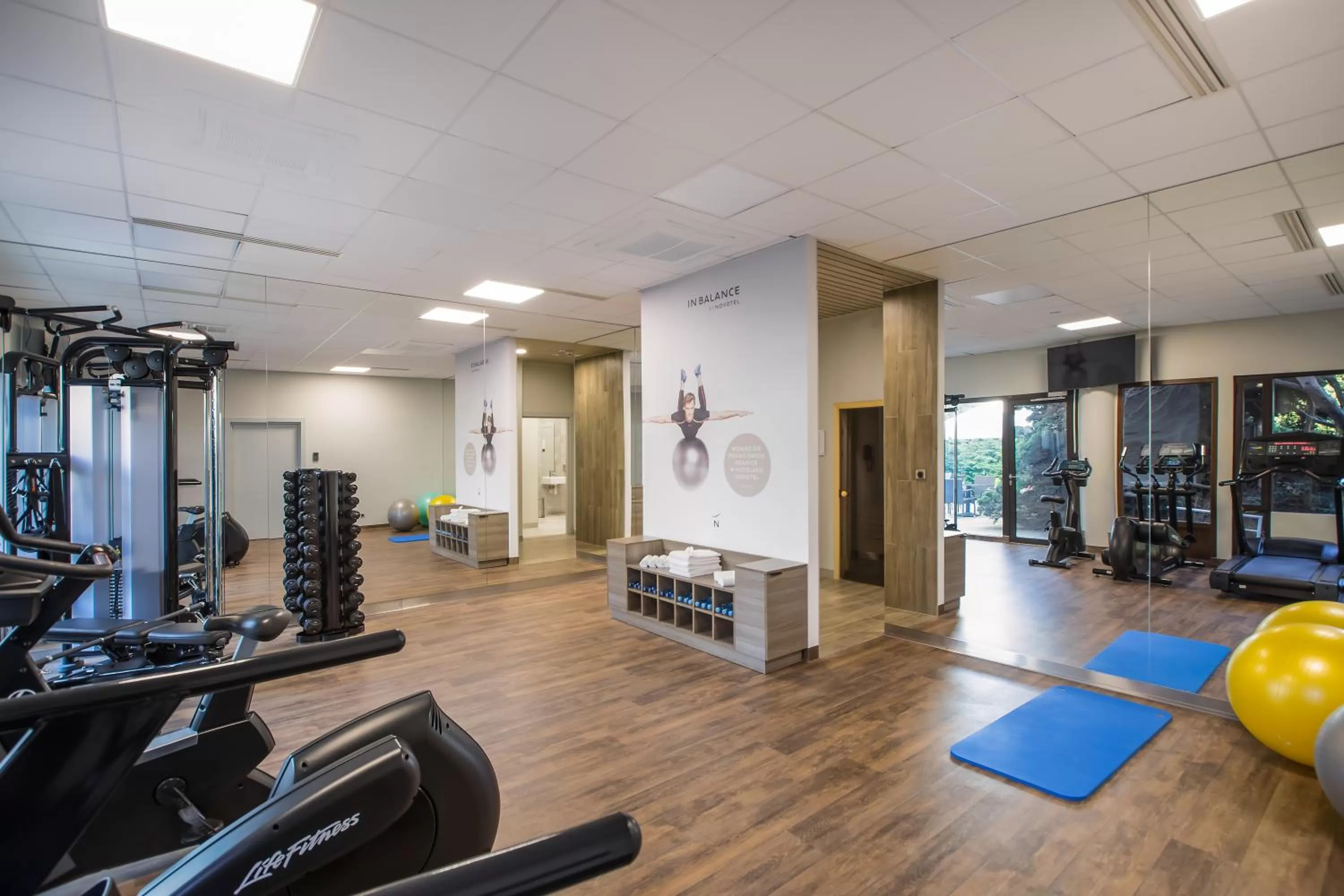 Fitness centre/facilities in Novotel Wrocław Centrum