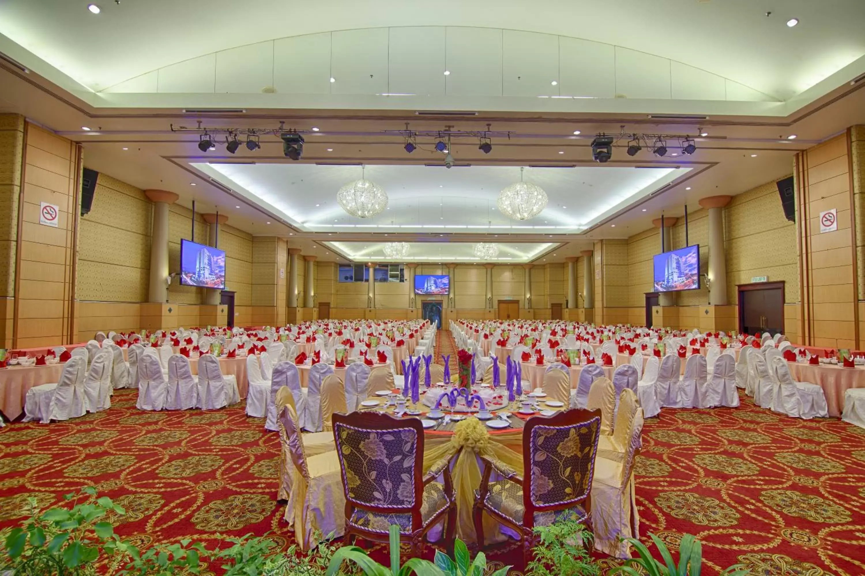 Meeting/conference room, Banquet Facilities in Mega Hotel