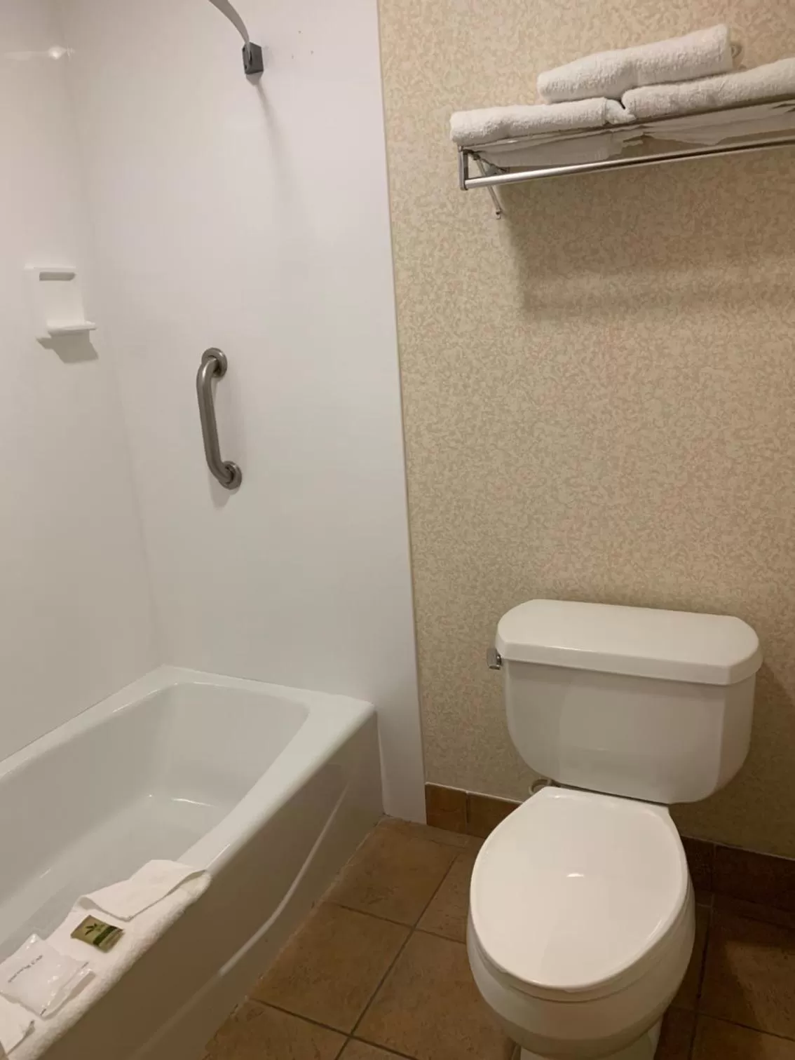 Olive Tree Inn & Suites