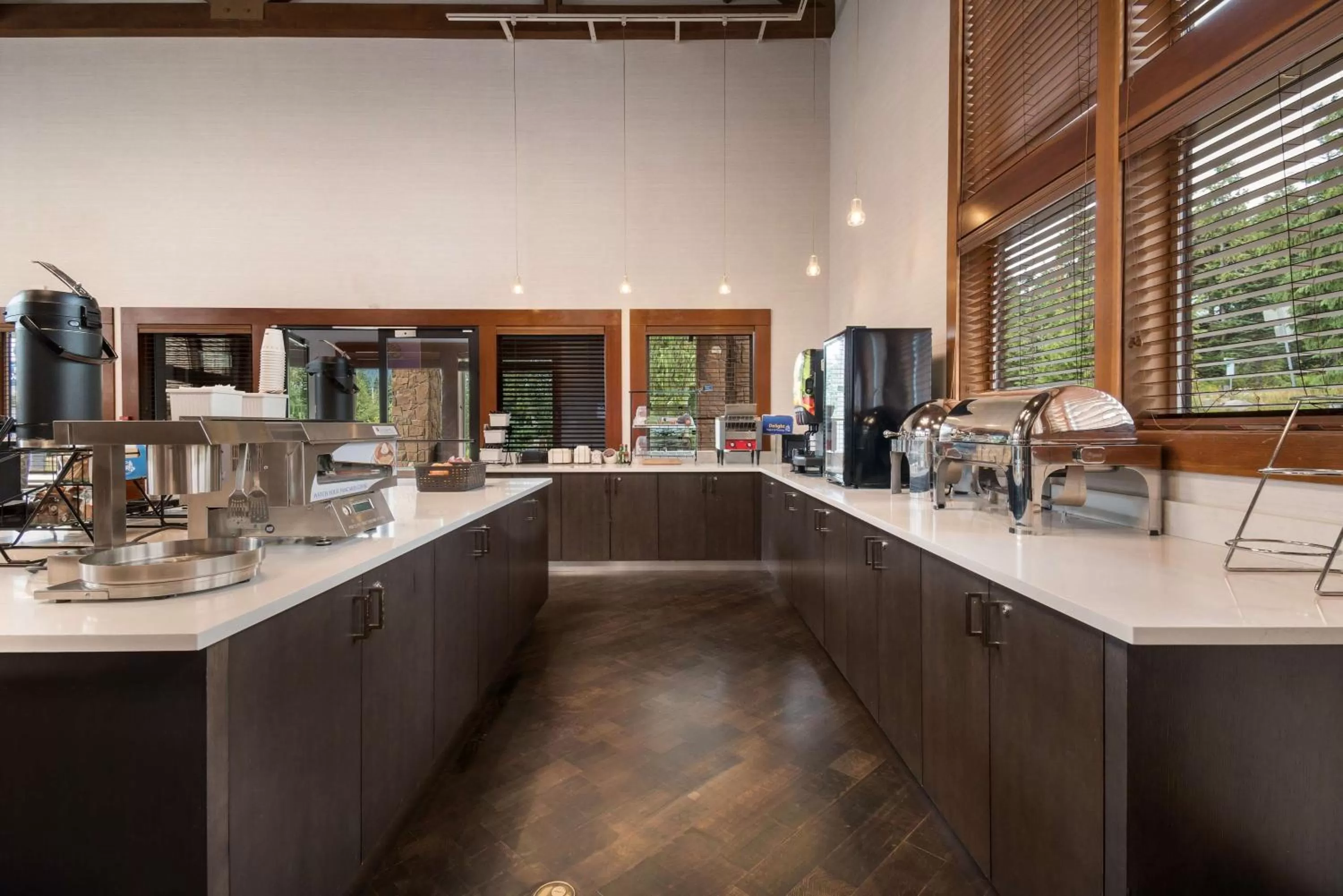 Restaurant/places to eat in Best Western Mt. Hood Inn