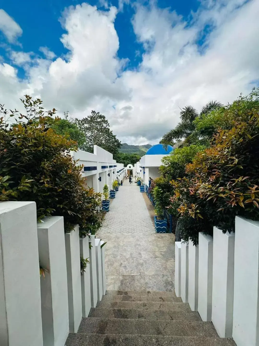 Property building in Ruhe Suites Coron Property building in Ruhe Suites Coron