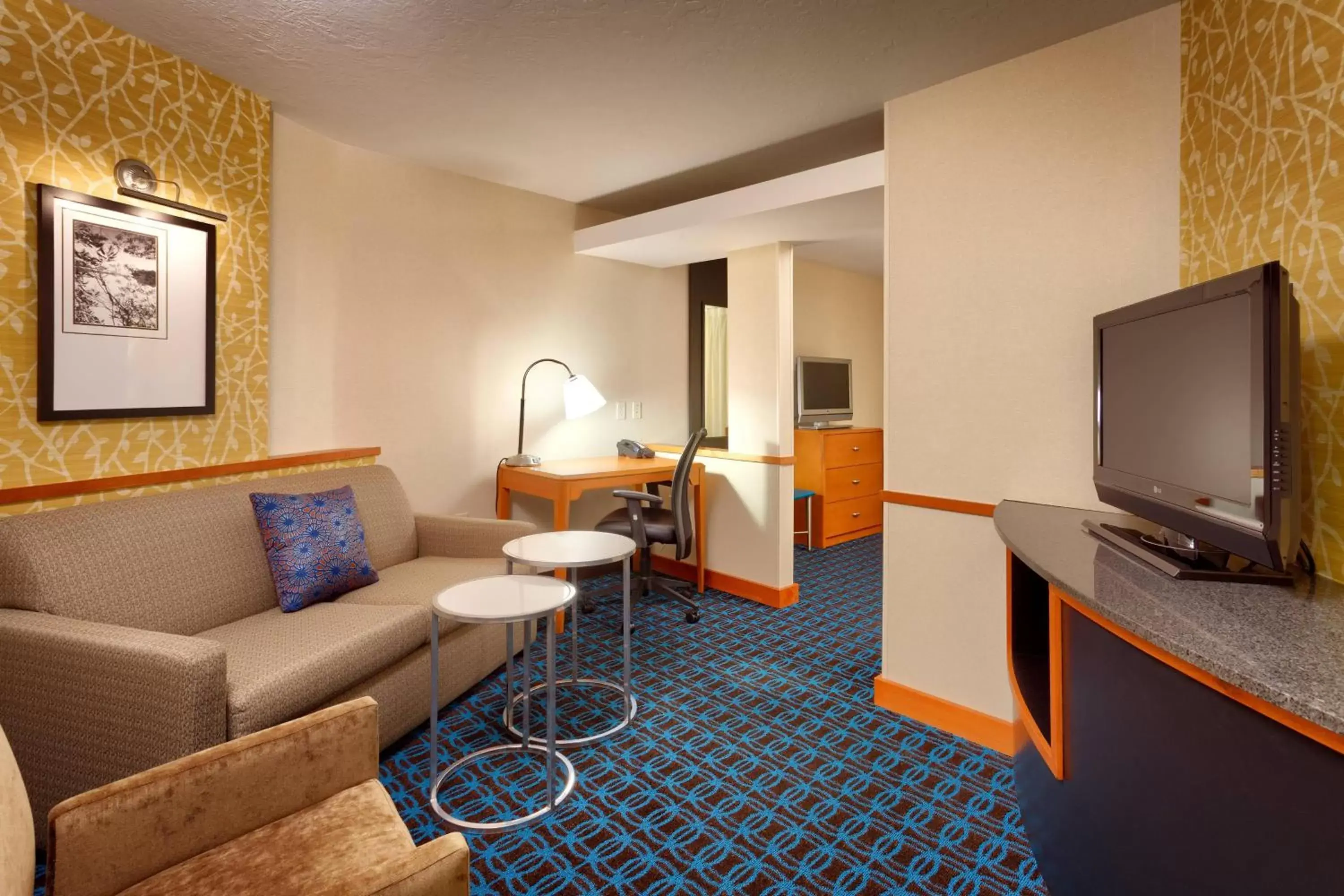Photo of the whole room, Seating Area in Fairfield Inn & Suites Richfield