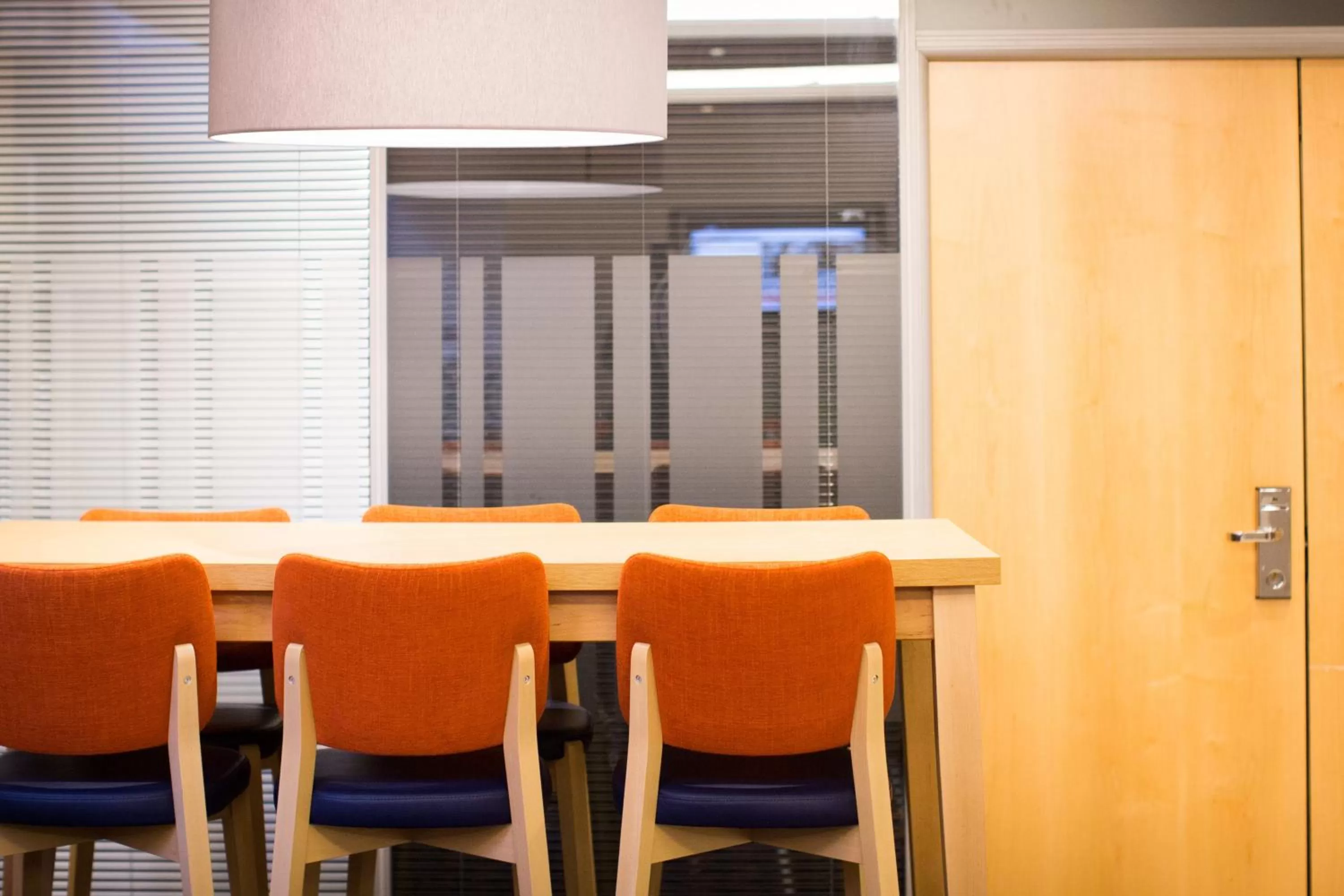 Restaurant/places to eat in Holiday Inn Express Edinburgh – Royal Mile by IHG