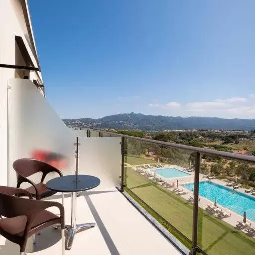 View (from property/room), Pool View in Vila Gale Sintra