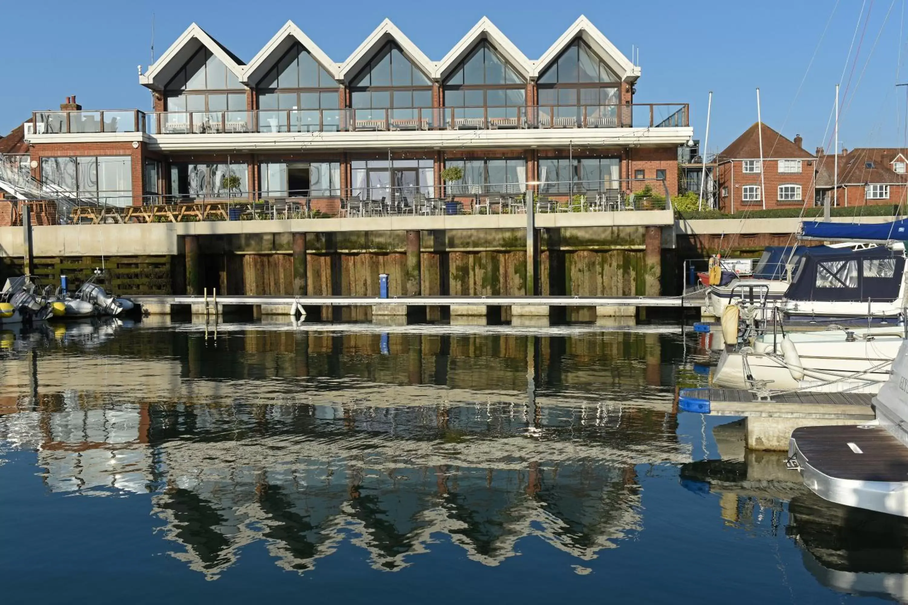 Property Building in Royal Southern Yacht Club