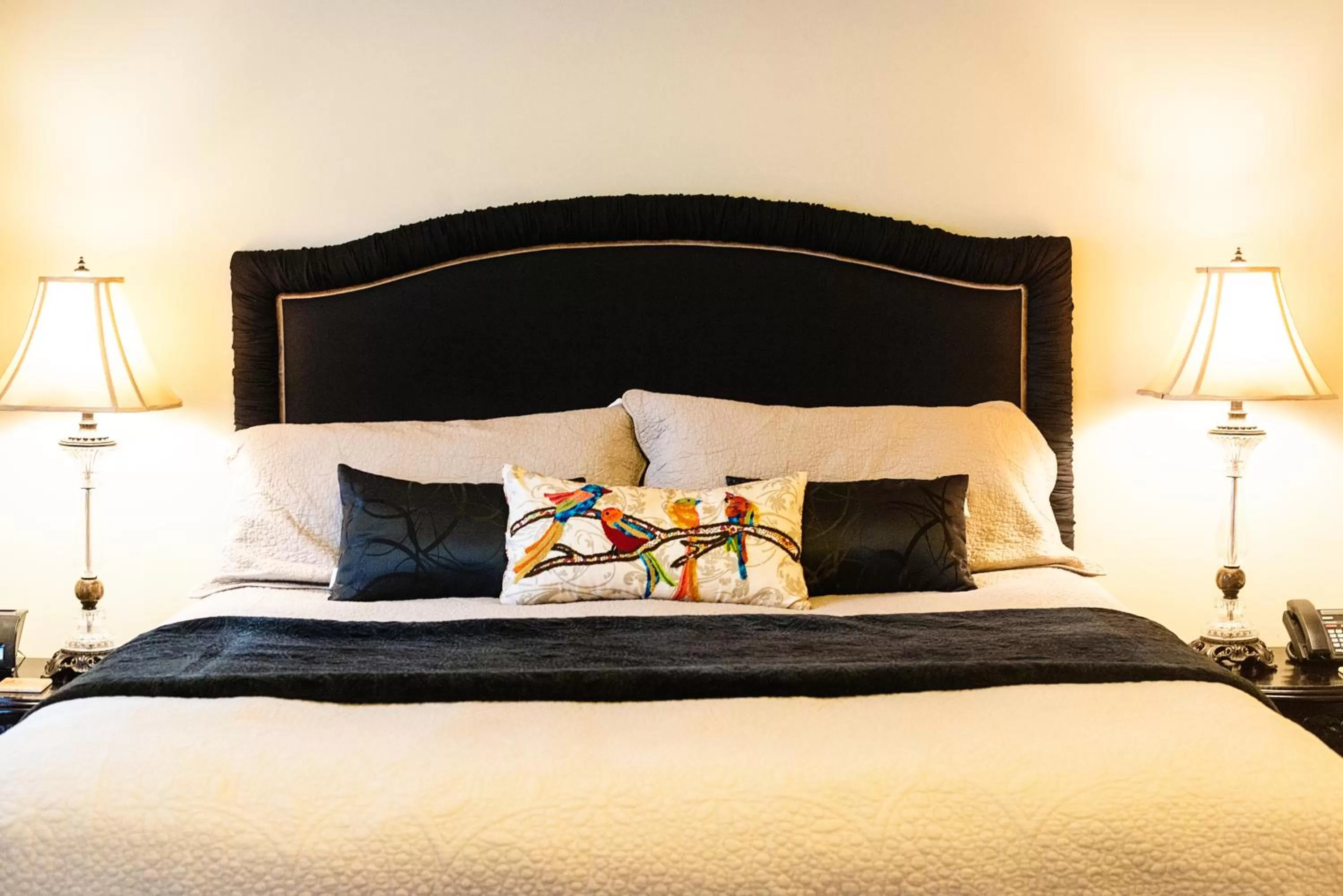 Bed in Camas Boutique Hotel