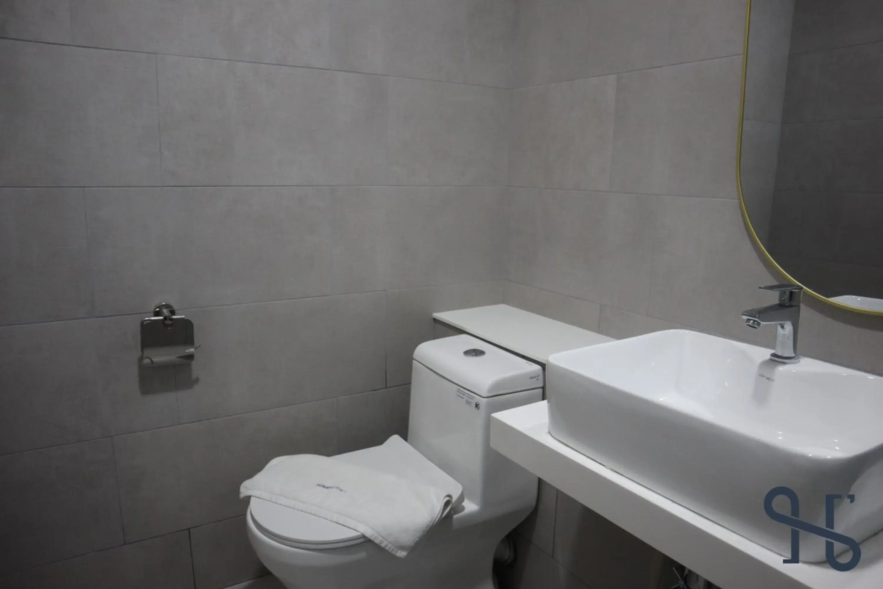 Toilet, Bathroom in Homesuite' Home @ The Shore Kota Kinabalu