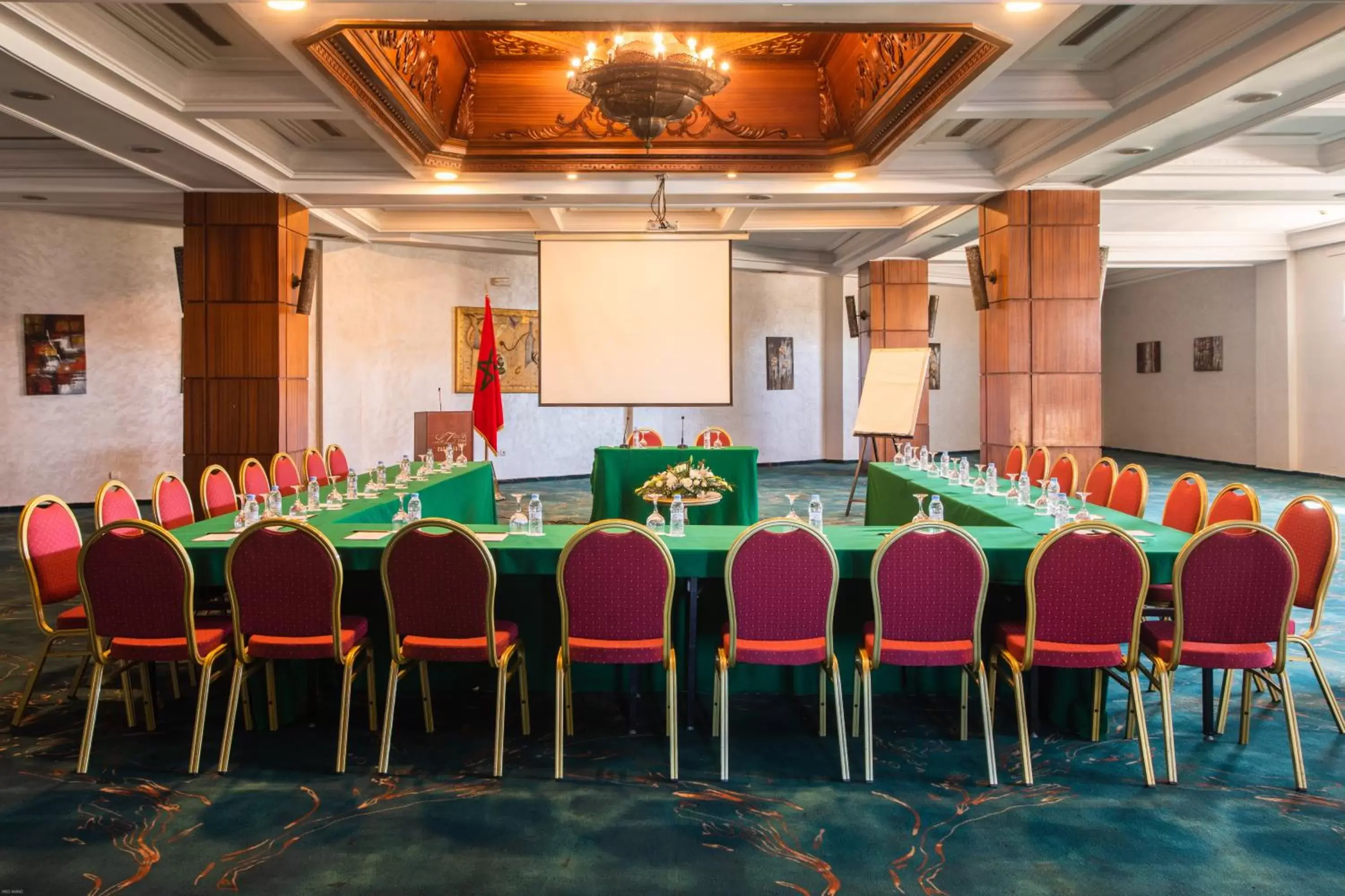 Meeting/conference room in Le Zenith Hotel & Spa