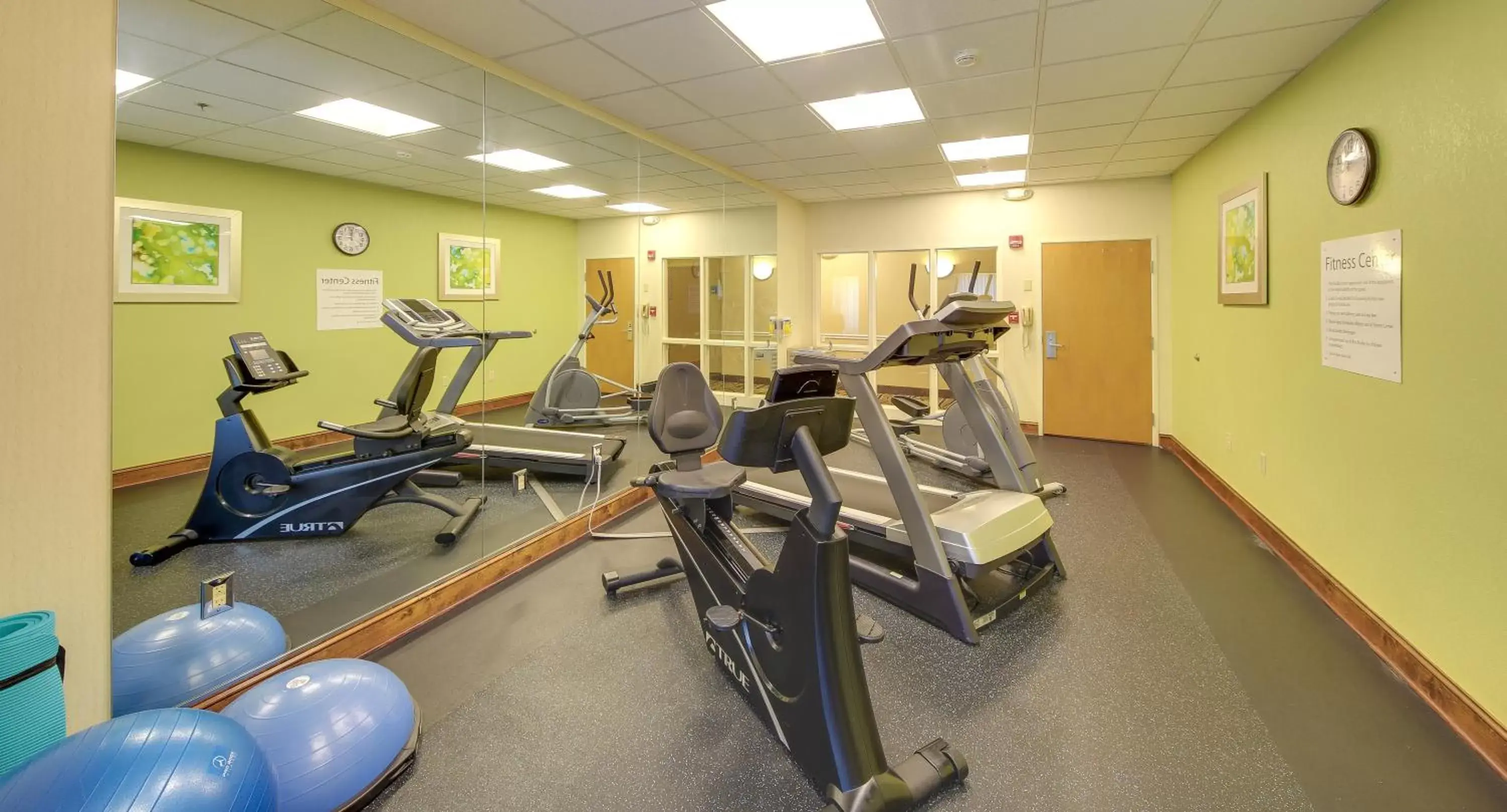 Fitness centre/facilities, Fitness Center/Facilities in Holiday Inn Express & Suites Sylva / Dillsboro, an IHG Hotel