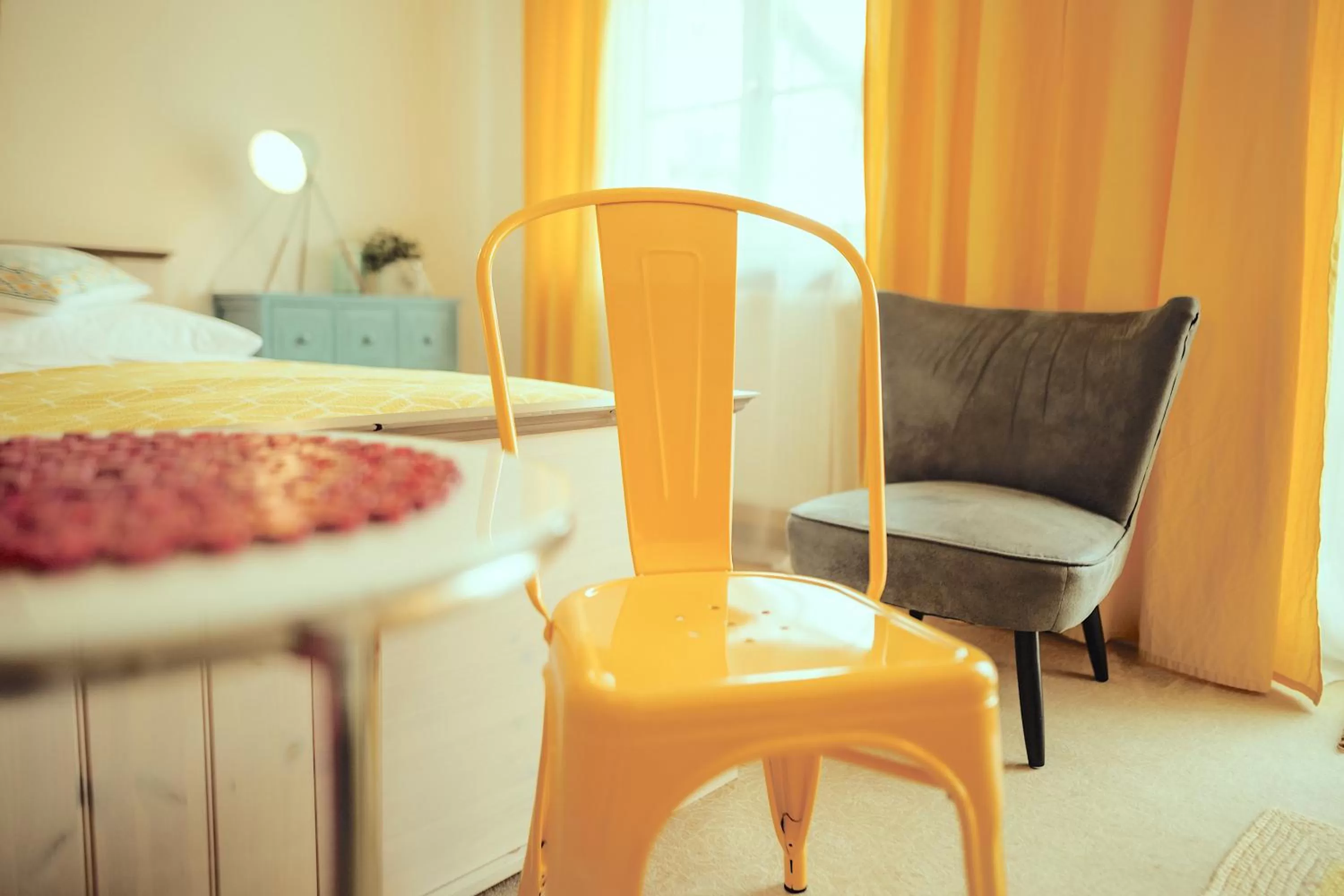 Seating area, Bed in Das Hotel Stern, B&B KG - digital & contactless check-in