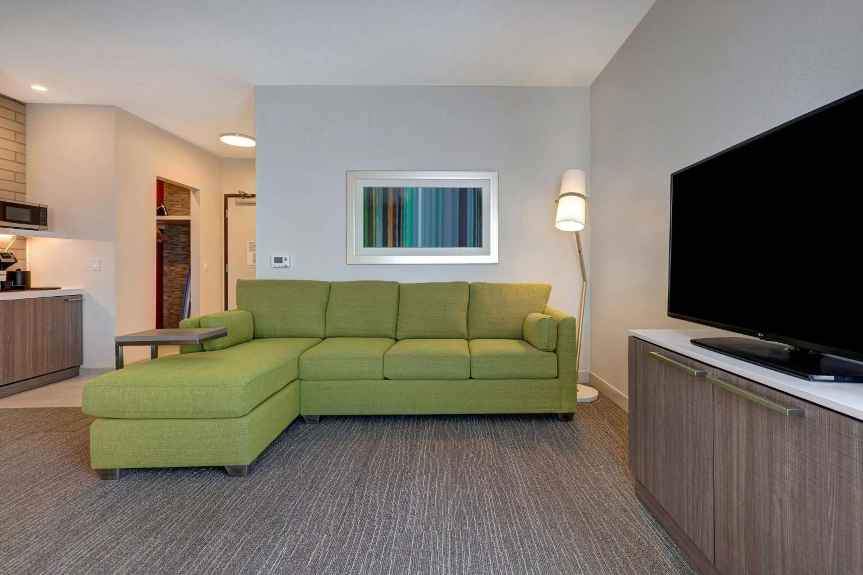 Living room, Seating Area in Hilton Garden Inn Temecula
