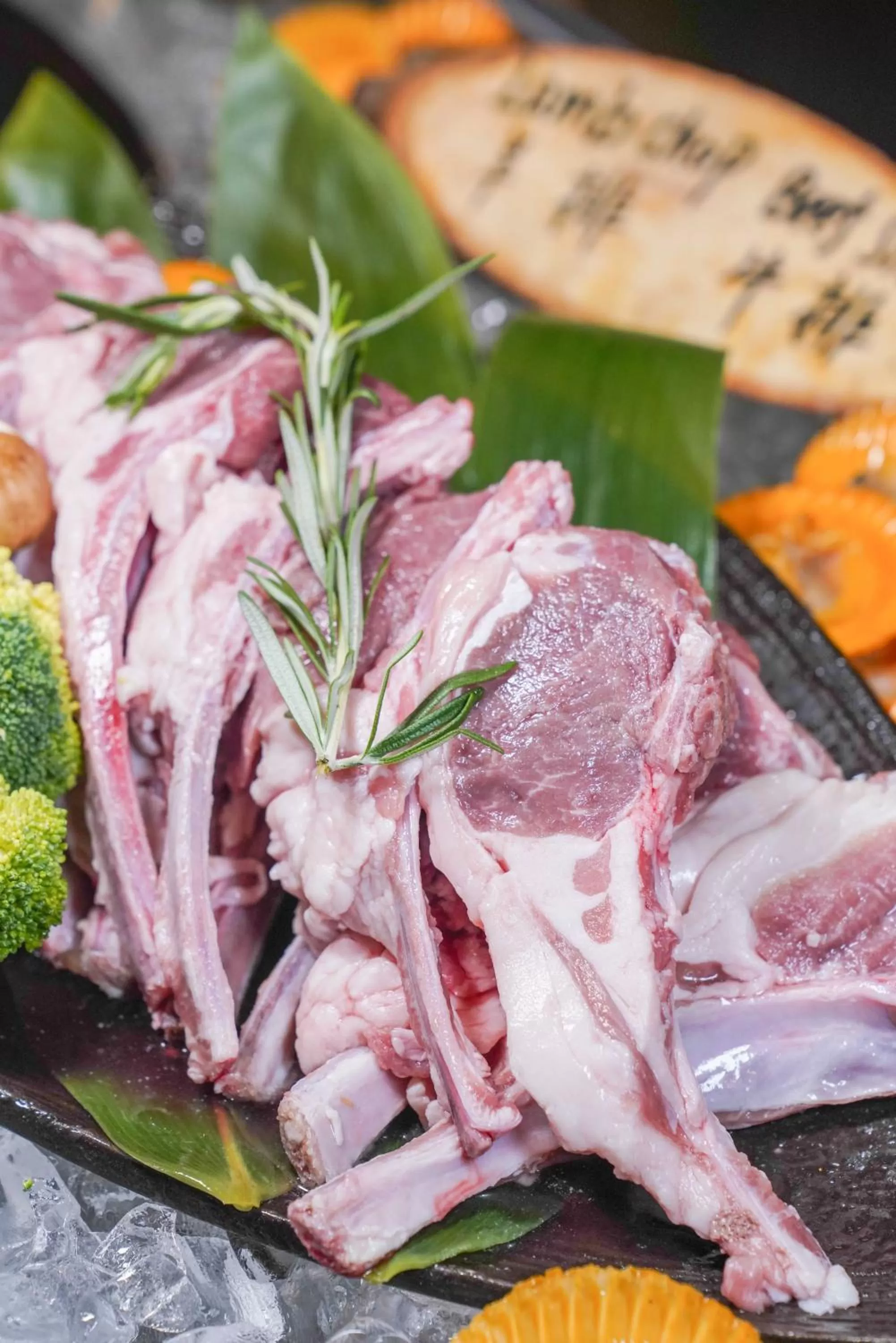 Food in Crowne Plaza Shenzhen Futian, Near to Shenzhen Convention&Exhibition Centre, Shenzhen Stock Exchange and Shenzhen Civic Center, Outdoor Heated Pool