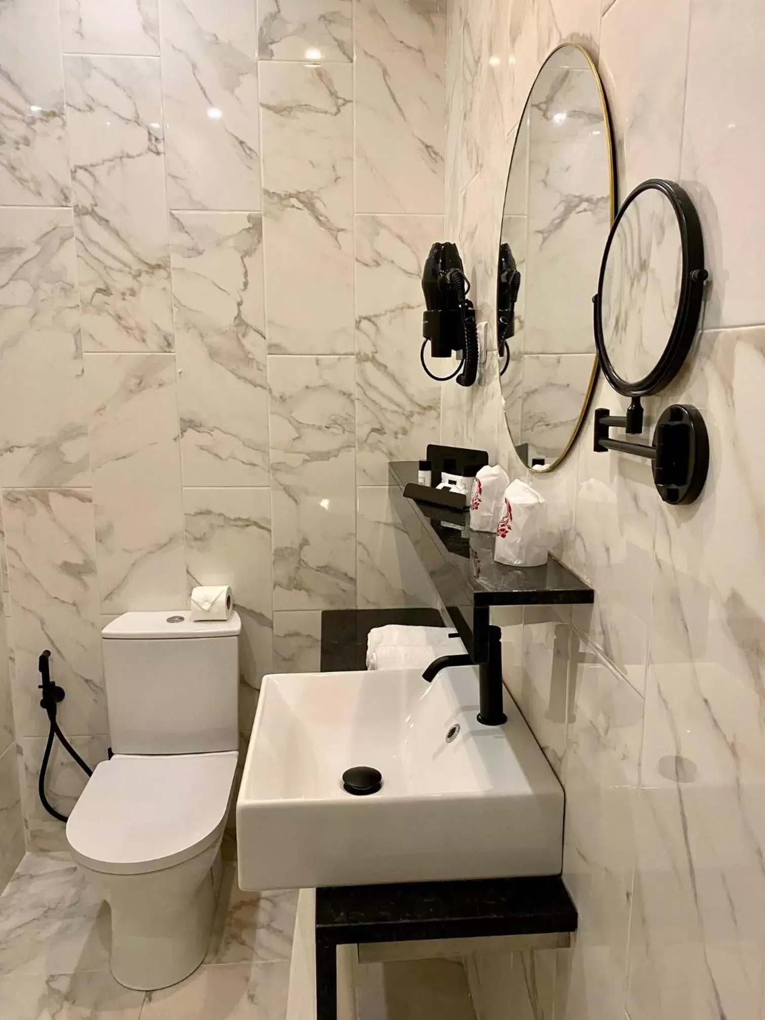 Bathroom in Lisbon City Hollywood Hotel by City Hotels