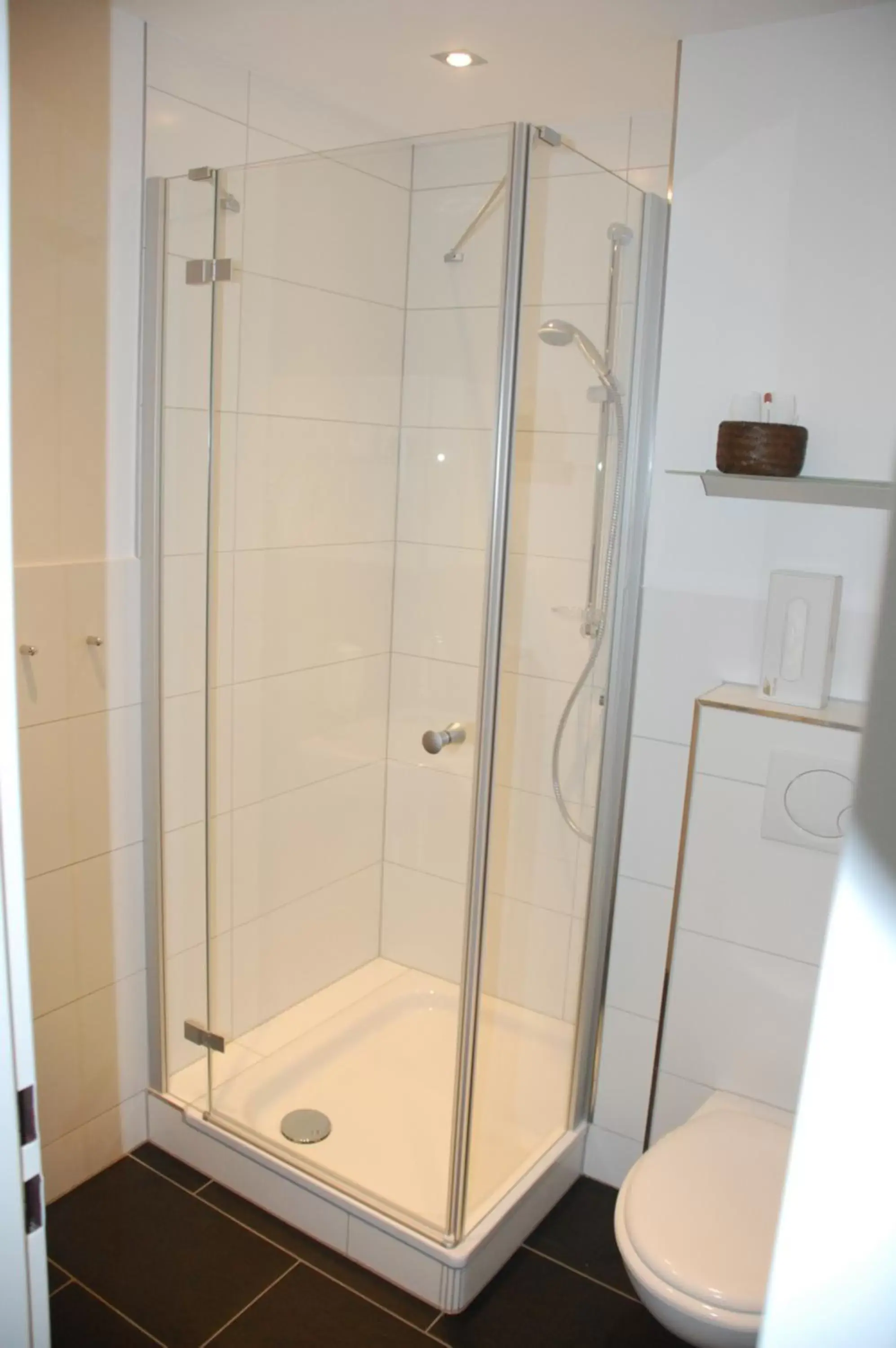 Shower, Bathroom in Hotel Alte Schule
