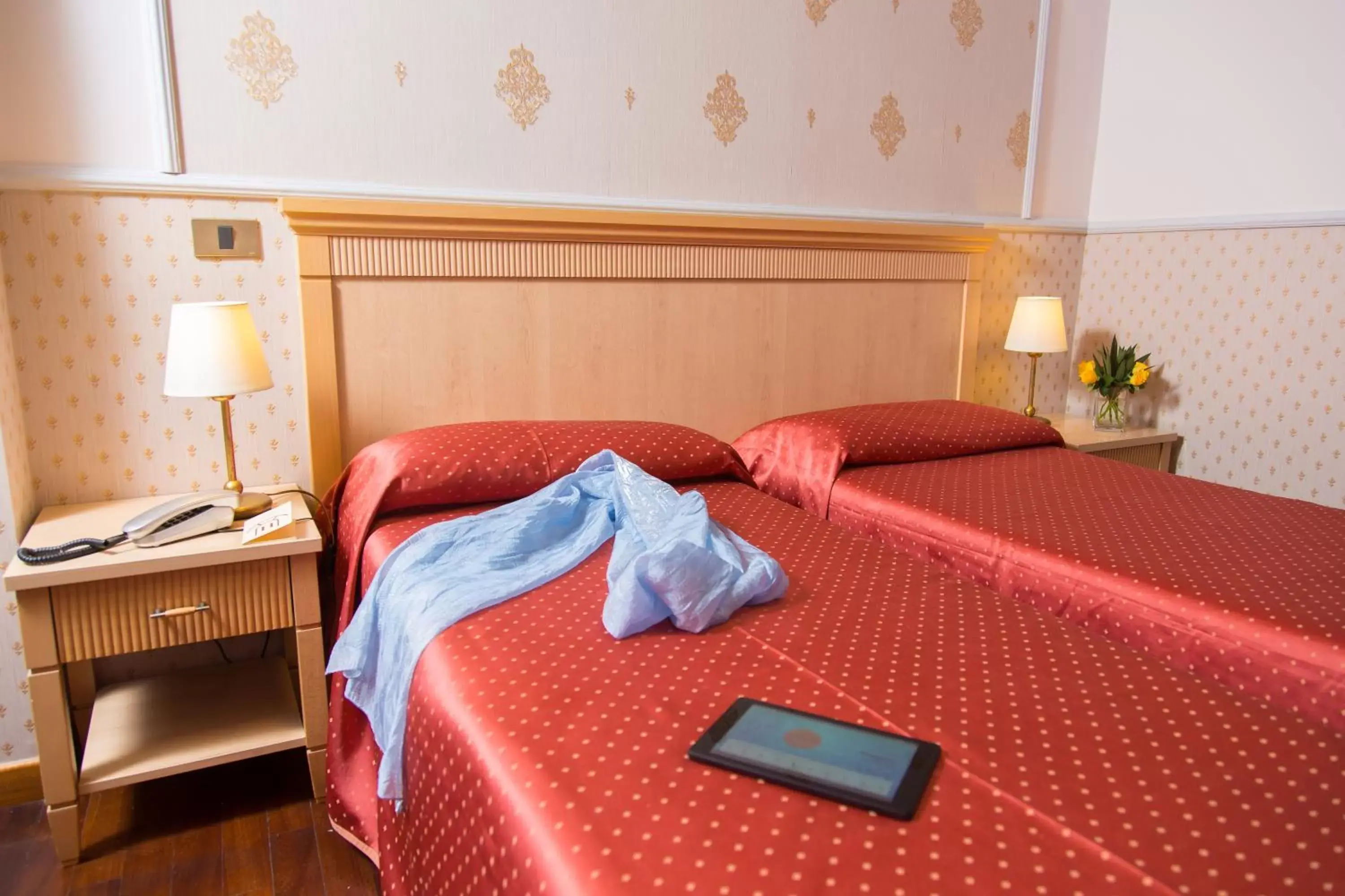 Bed in Hotel Arco Di Travertino